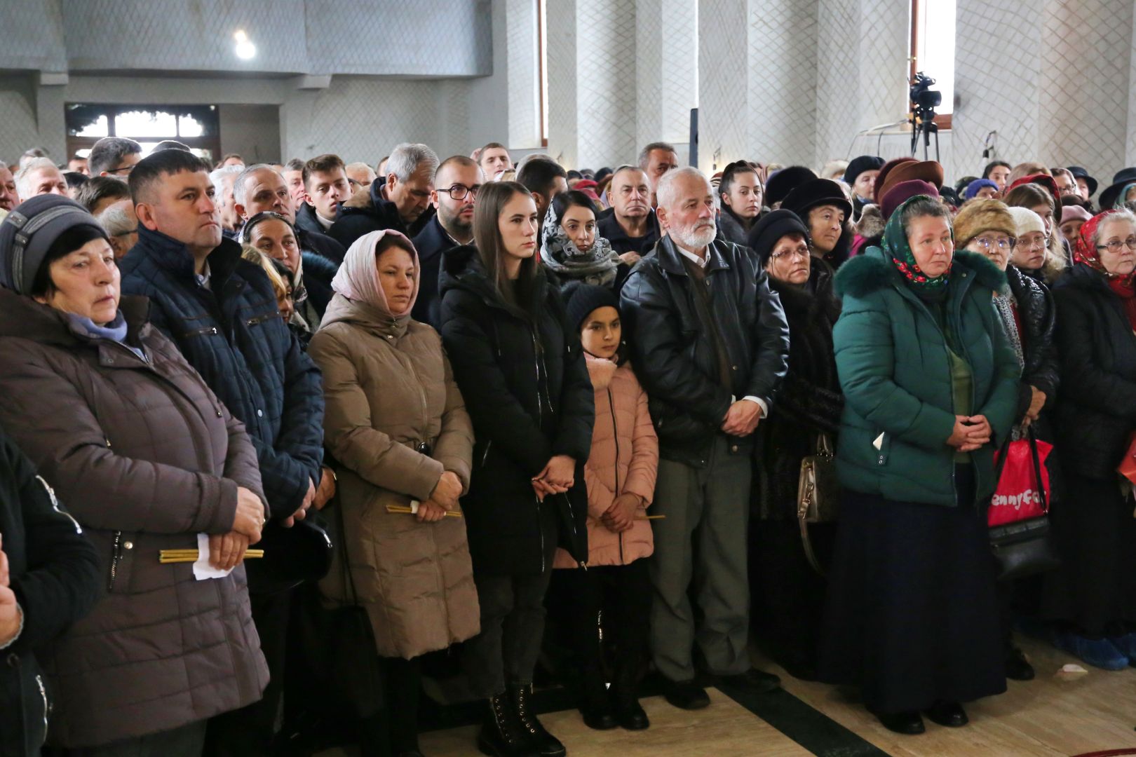 Mitropolitul Moldovei și Bucovinei a sfințit paraclisul Bisericii „Sfinții Trei Ierarhi” din Humulești