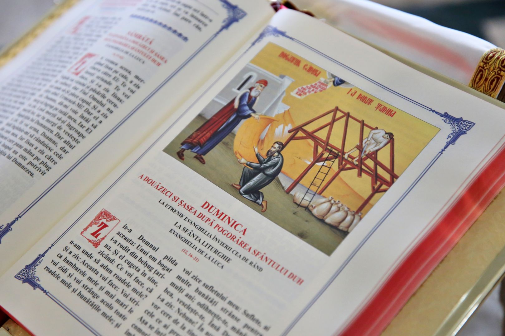 Mitropolitul Moldovei și Bucovinei a sfințit paraclisul Bisericii „Sfinții Trei Ierarhi” din Humulești