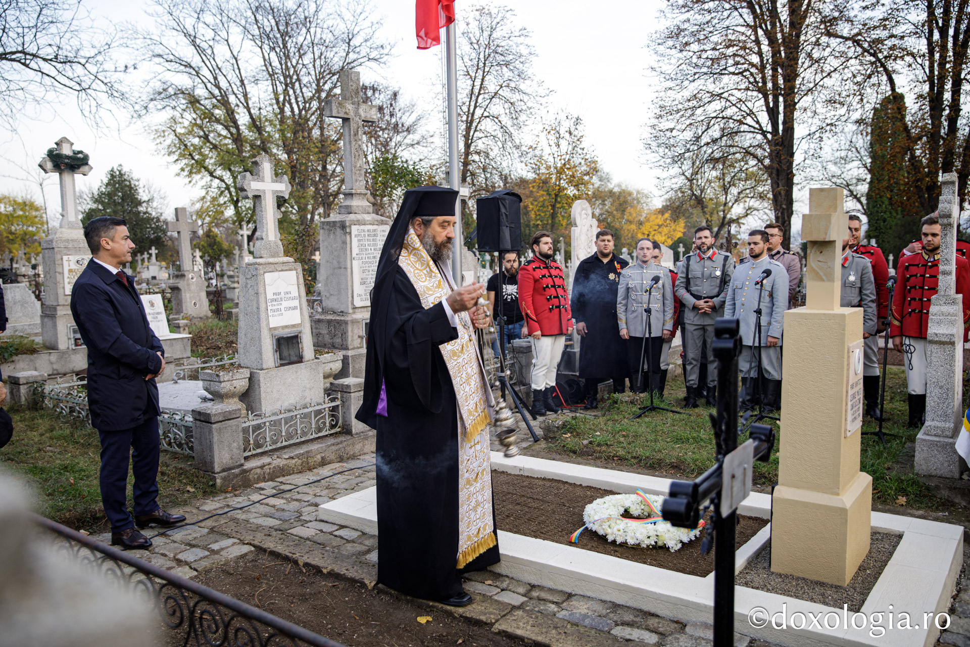 Mormântul arhitectului Mitropoliei Moldovei și Bucovinei, George M. Cantacuzino, a fost sfințit astăzi la Eternitatea