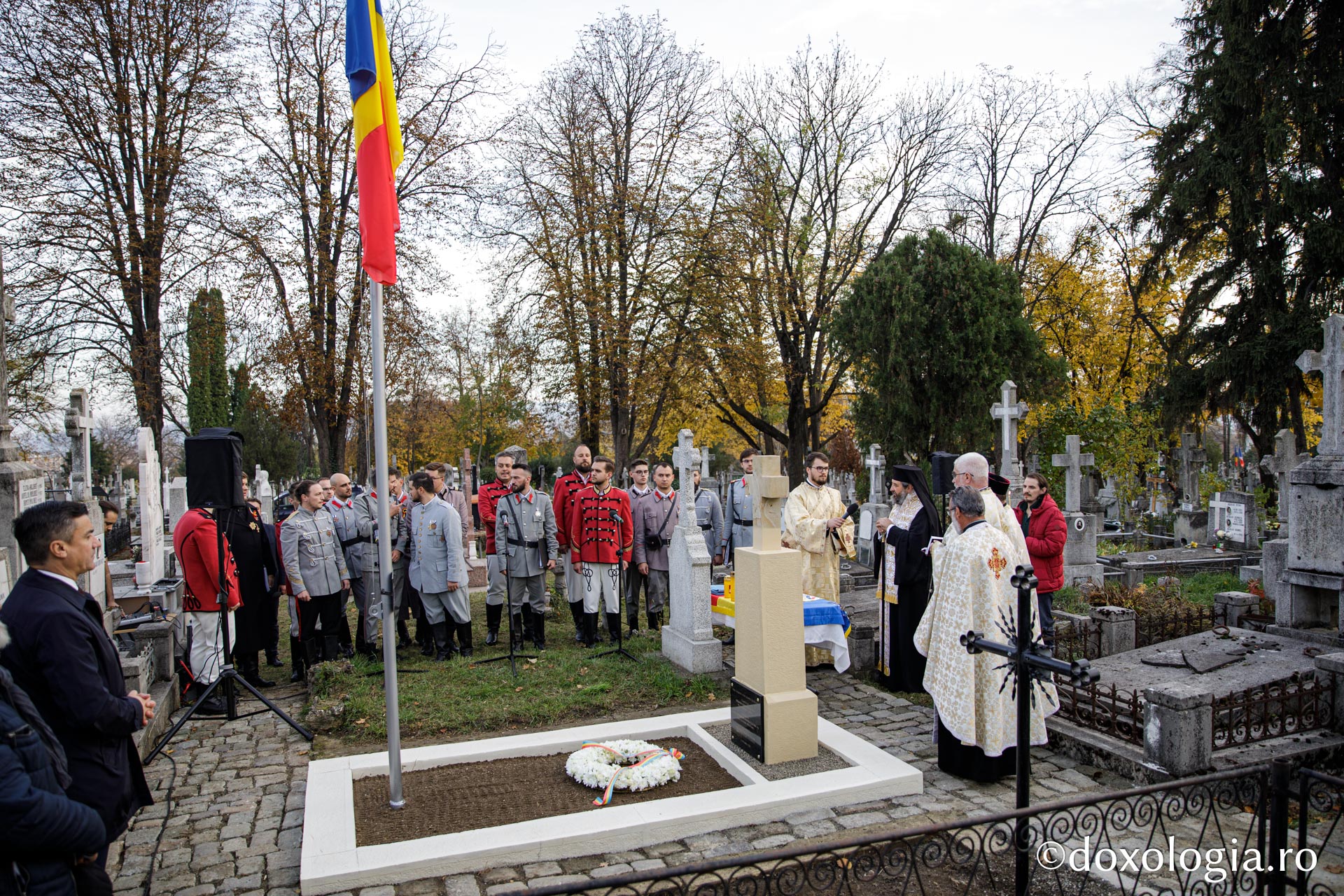 Mormântul arhitectului Mitropoliei Moldovei și Bucovinei, George M. Cantacuzino, a fost sfințit astăzi la Eternitatea