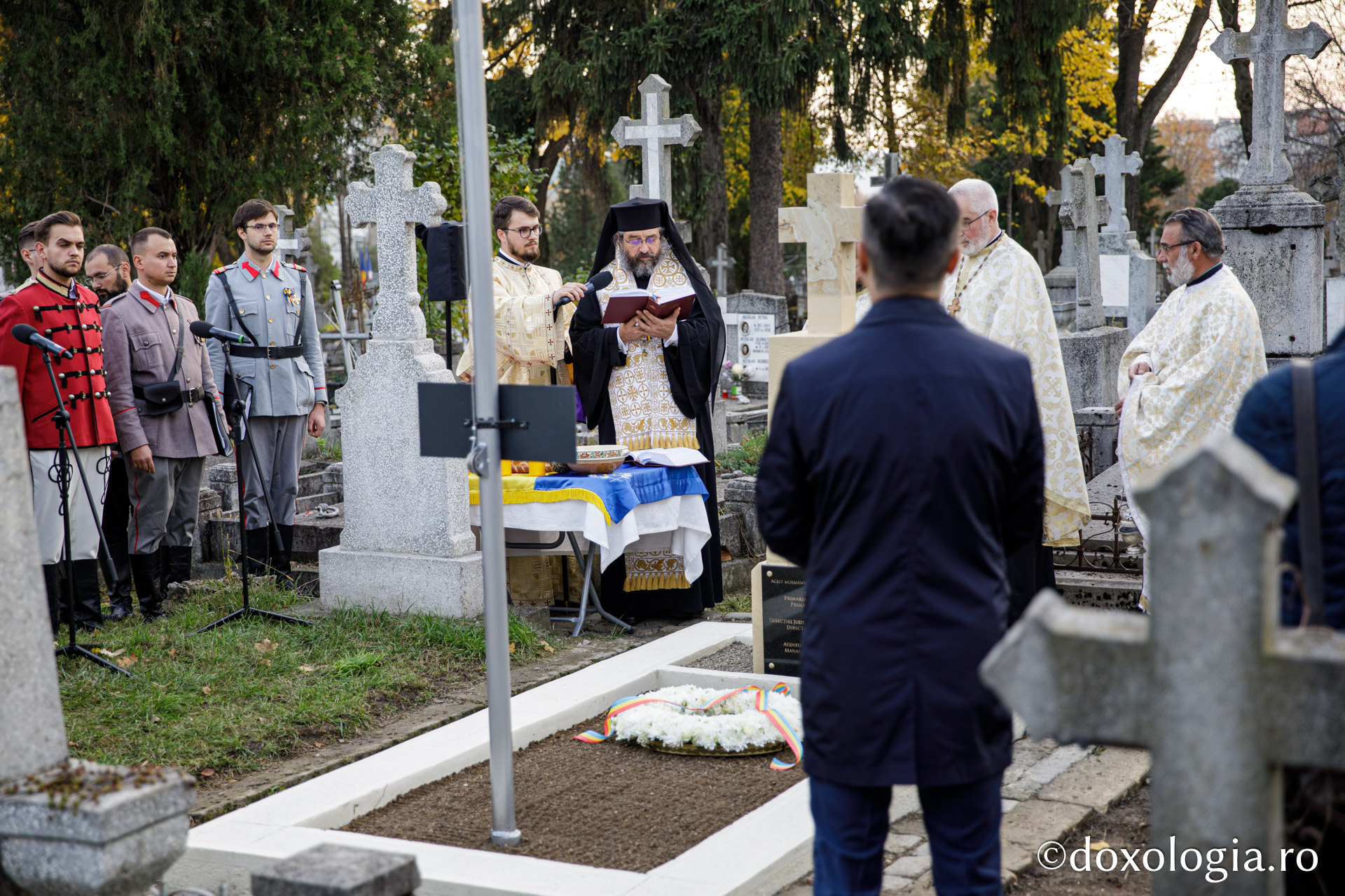 Mormântul arhitectului Mitropoliei Moldovei și Bucovinei, George M. Cantacuzino, a fost sfințit astăzi la Eternitatea