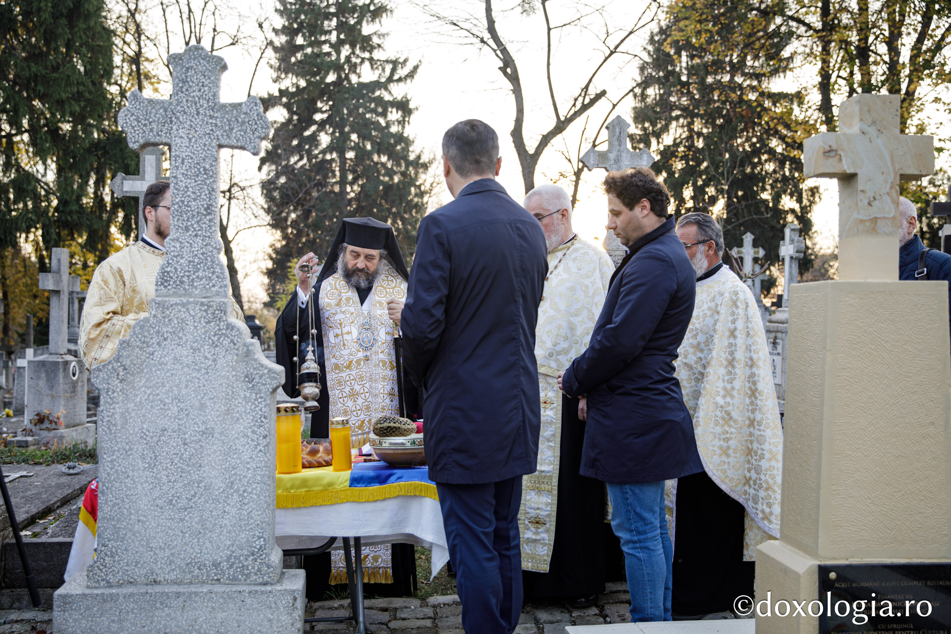 Mormântul arhitectului Mitropoliei Moldovei și Bucovinei, George M. Cantacuzino, a fost sfințit astăzi la Eternitatea