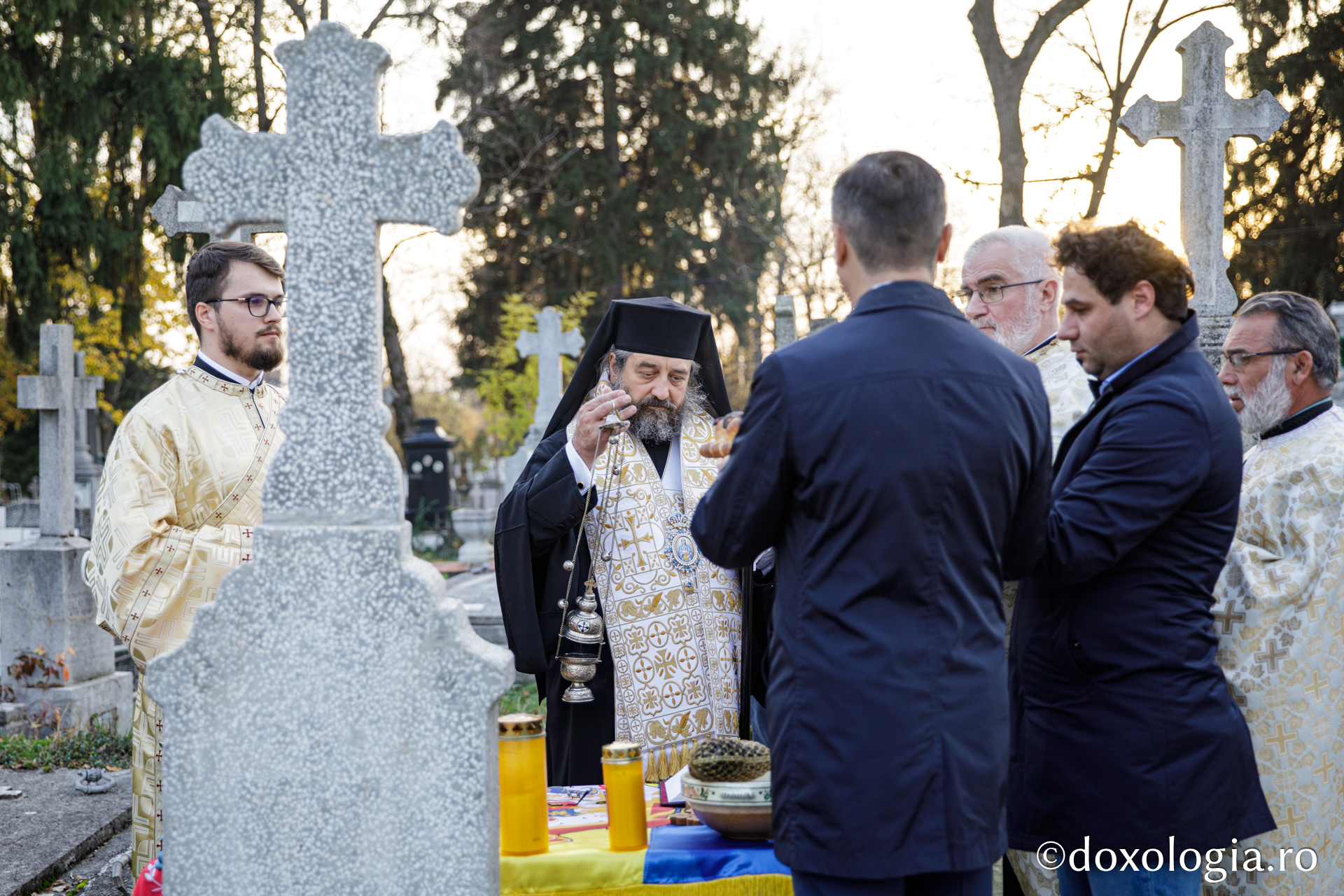 Mormântul arhitectului Mitropoliei Moldovei și Bucovinei, George M. Cantacuzino, a fost sfințit astăzi la Eternitatea