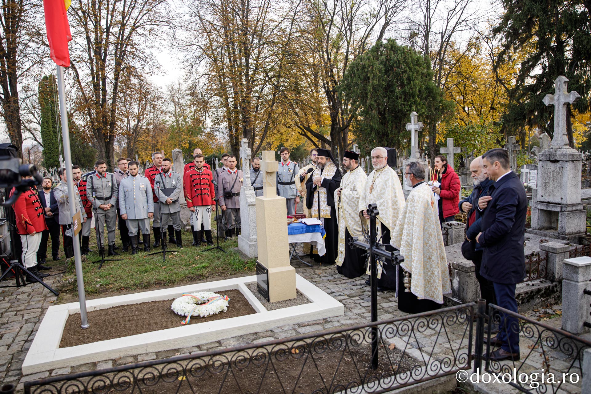 Mormântul arhitectului Mitropoliei Moldovei și Bucovinei, George M. Cantacuzino, a fost sfințit astăzi la Eternitatea