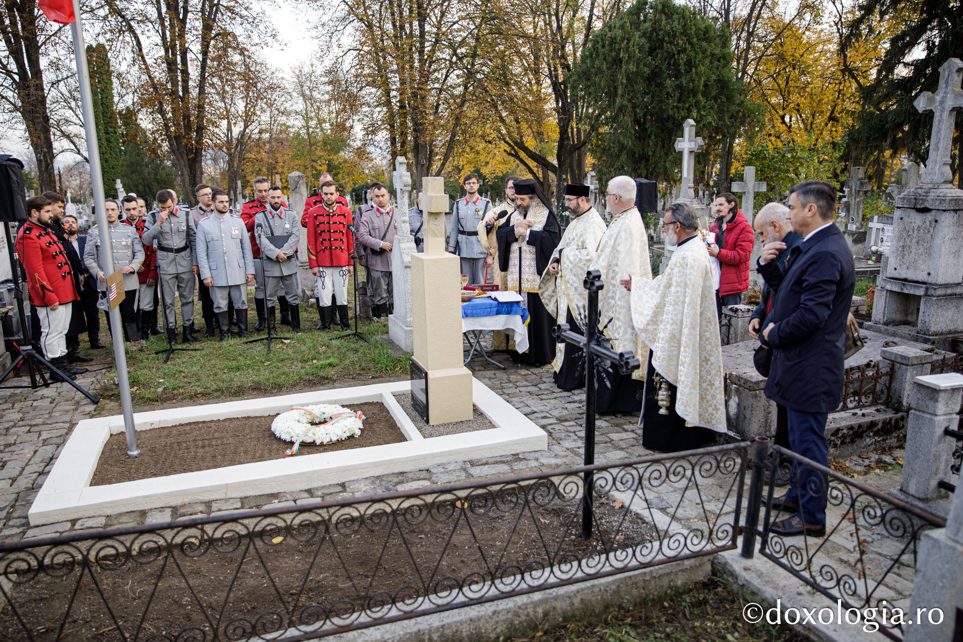 Mormântul arhitectului Mitropoliei Moldovei și Bucovinei, George M. Cantacuzino, a fost sfințit astăzi la Eternitatea