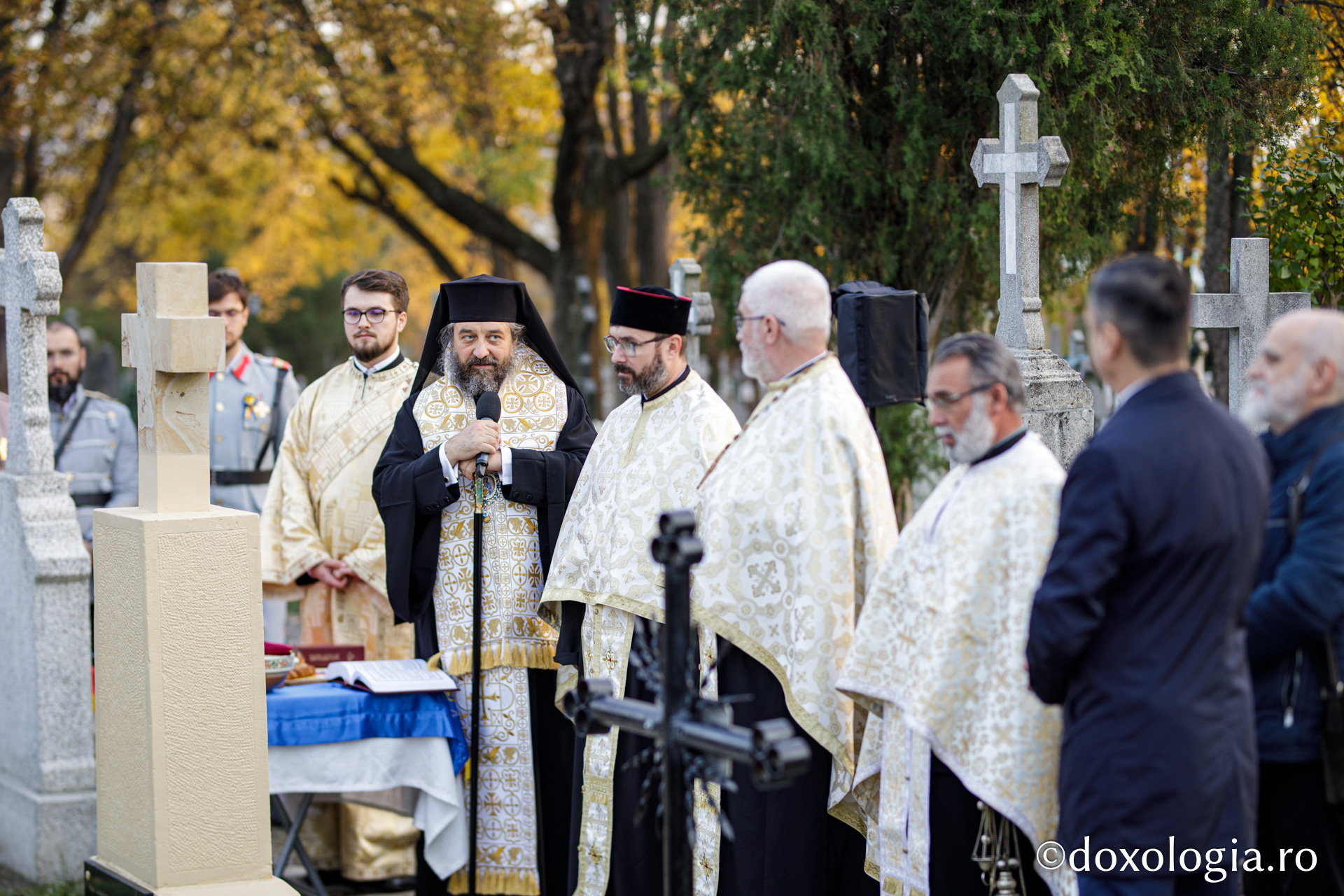 Mormântul arhitectului Mitropoliei Moldovei și Bucovinei, George M. Cantacuzino, a fost sfințit astăzi la Eternitatea