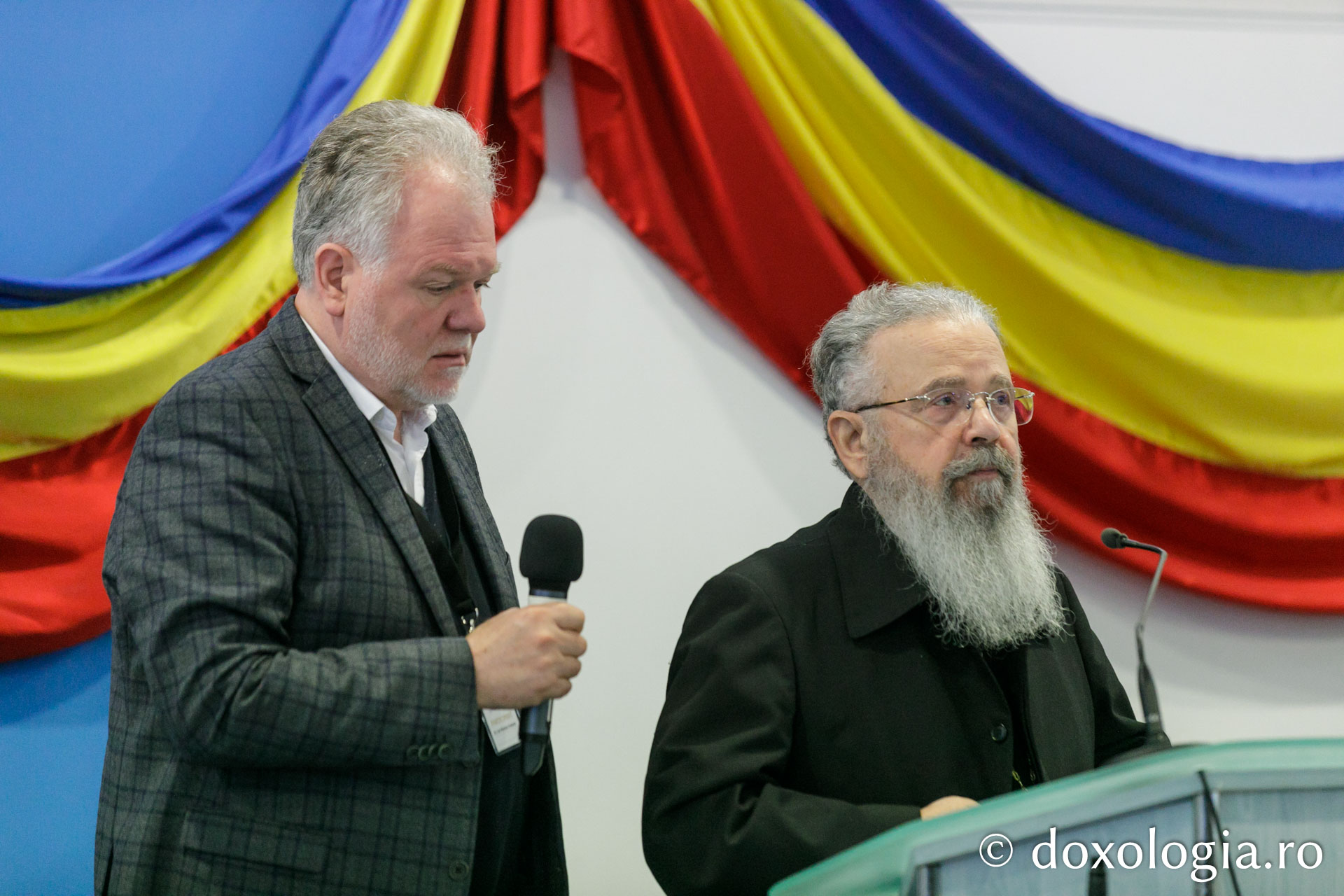 Foto: pr. Silviu Cluci Lucrările Simpozionului dedicat Sfântului Paisie Velicicovschi continuă la Seminarul Teologic de la Mănăstirea Neamț