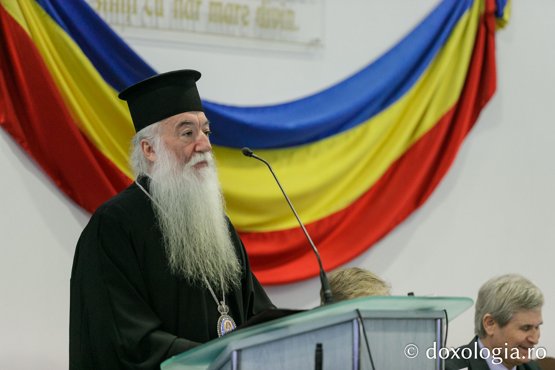 Foto: pr. Silviu Cluci Lucrările Simpozionului dedicat Sfântului Paisie Velicicovschi continuă la Seminarul Teologic de la Mănăstirea Neamț