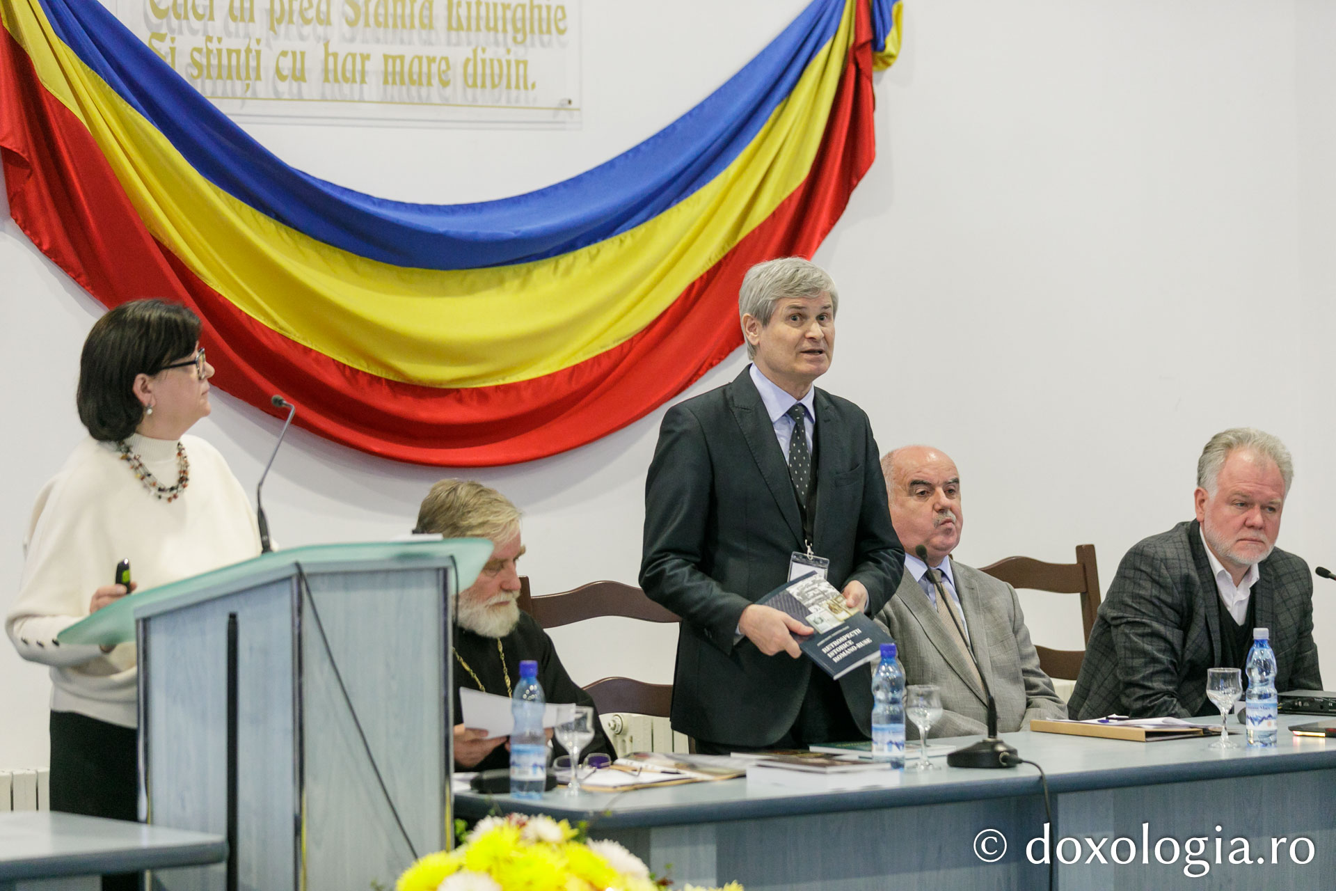 Foto: pr. Silviu Cluci Lucrările Simpozionului dedicat Sfântului Paisie Velicicovschi continuă la Seminarul Teologic de la Mănăstirea Neamț