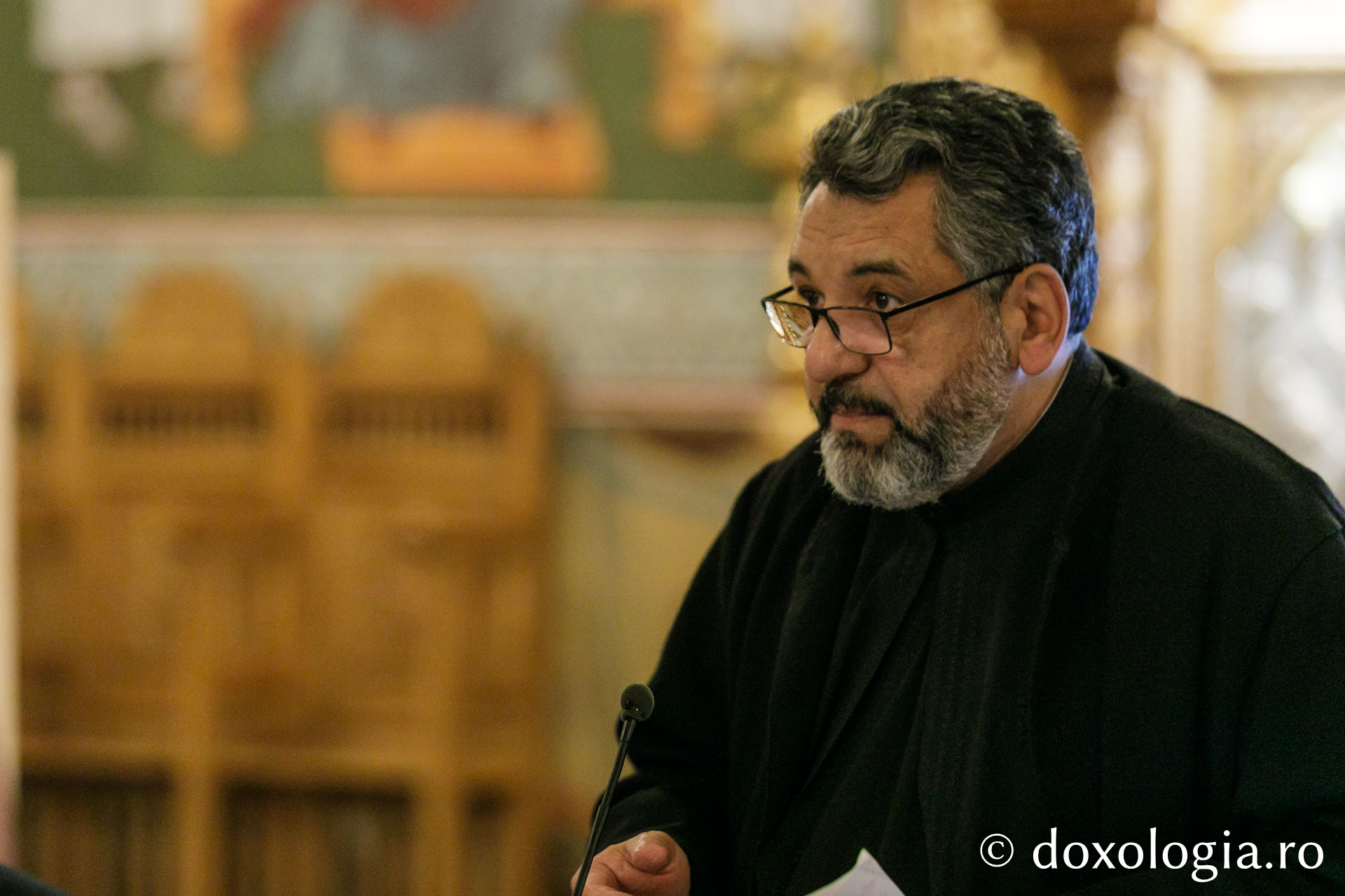 Foto: pr. Silviu Cluci Lucrările Simpozionului dedicat Sfântului Paisie Velicicovschi continuă la Seminarul Teologic de la Mănăstirea Neamț