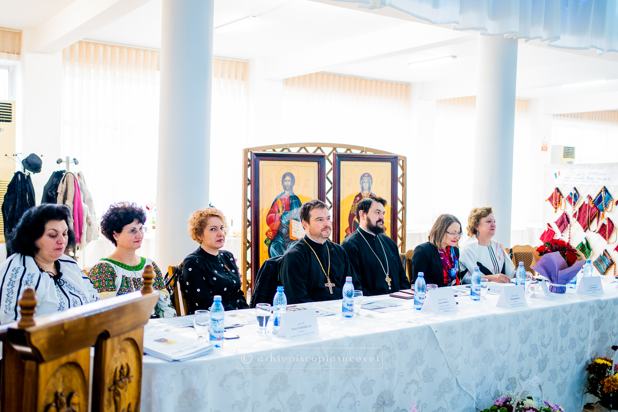 Simpozionul „1 Decembrie – Ziua Națională a României, Sfântul Apostol Andrei, Ocrotitorul României Mari, și Ziua Bucovinei”