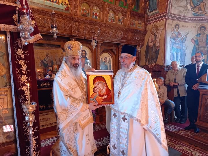 O candelă pentru unitatea neamului românesc va arde la Nemţişor