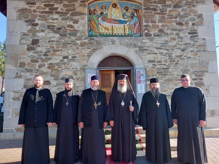 O candelă pentru unitatea neamului românesc va arde la Nemţişor