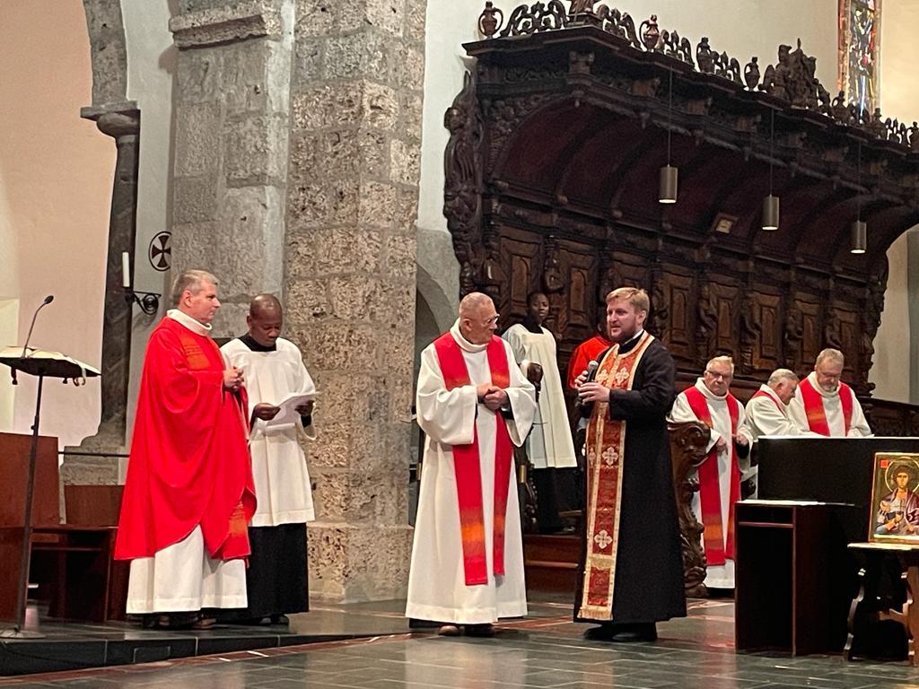 Parohia Ortodoxă Română din Halle-Salle a primit un fragment din moaștele Sfântului Maurițiu