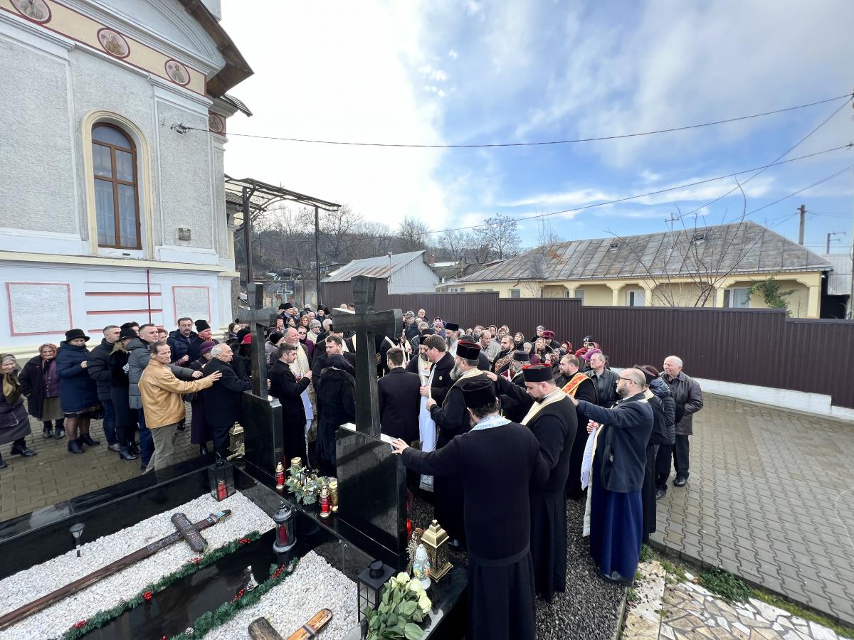 Slujbă de pomenire pentru părintele Ionuț-Ovidiu Cerbu