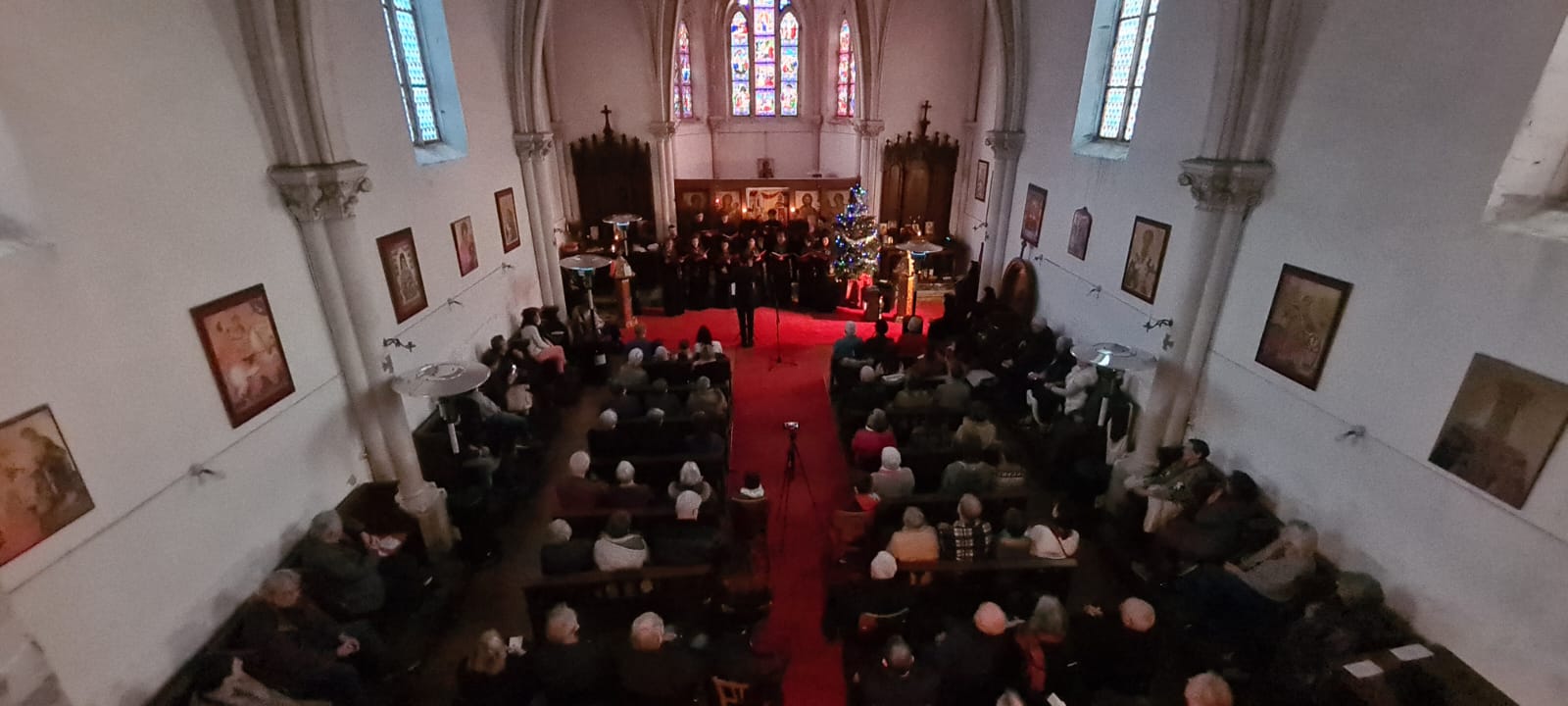 „Zilele românești” la Mănăstirea „Nașterea Maicii Domnului” din Godoncourt, Franța „Zilele românești” la Mănăstirea „Nașterea Maicii Domnului” din Godoncourt, Franța