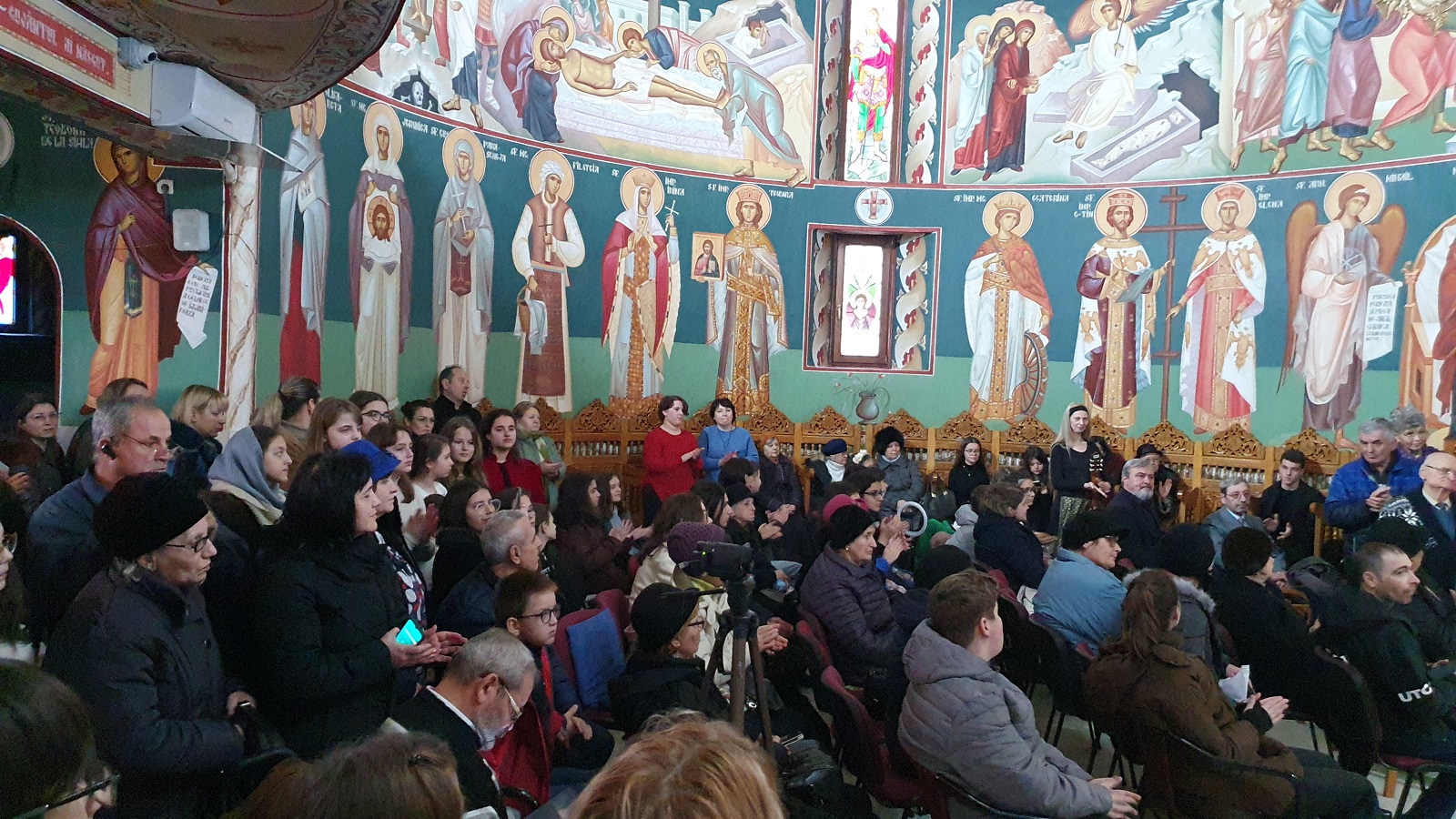 Festivitatea de premiere a Concursului literar „Nașterea Domnului – prilej de bucurie sfântă”