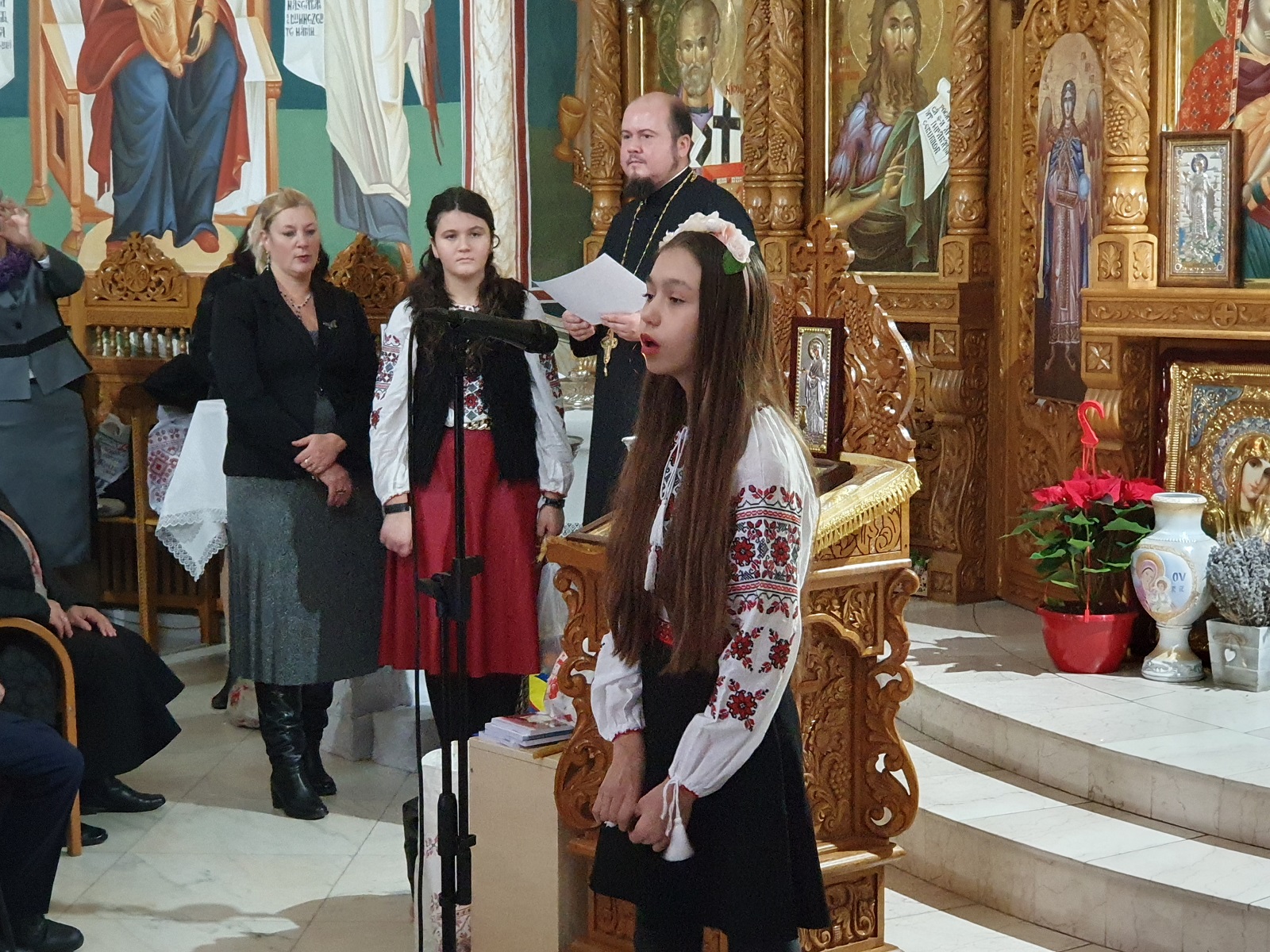 Festivitatea de premiere a Concursului literar „Nașterea Domnului – prilej de bucurie sfântă”