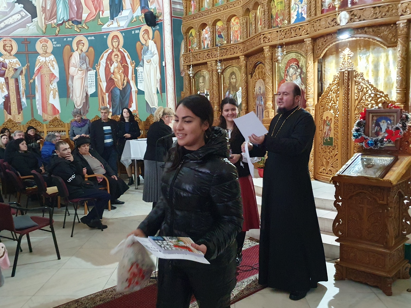 Festivitatea de premiere a Concursului literar „Nașterea Domnului – prilej de bucurie sfântă”