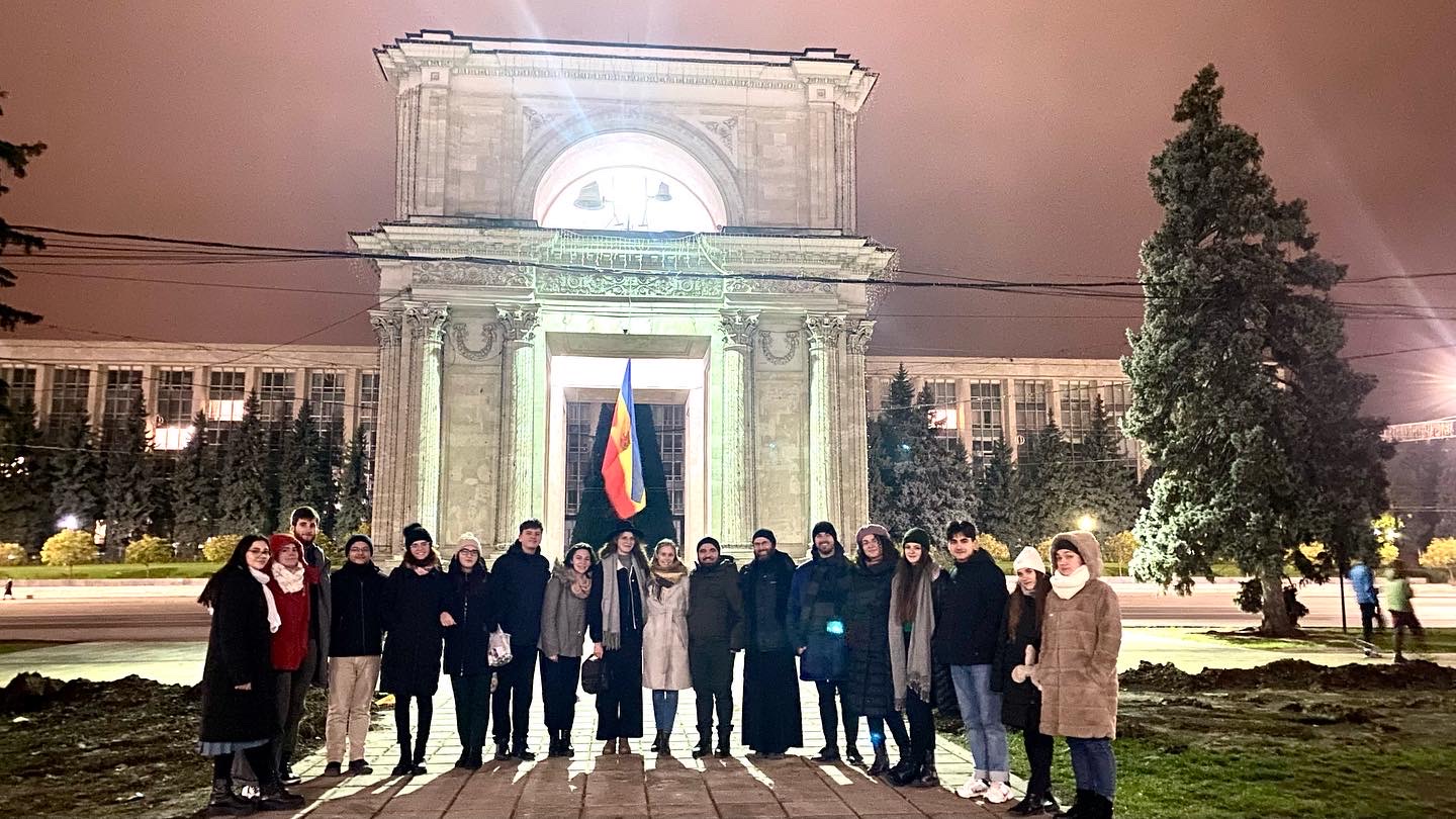 Pelerinaj în Basarabia: acasă la românii de peste Prut