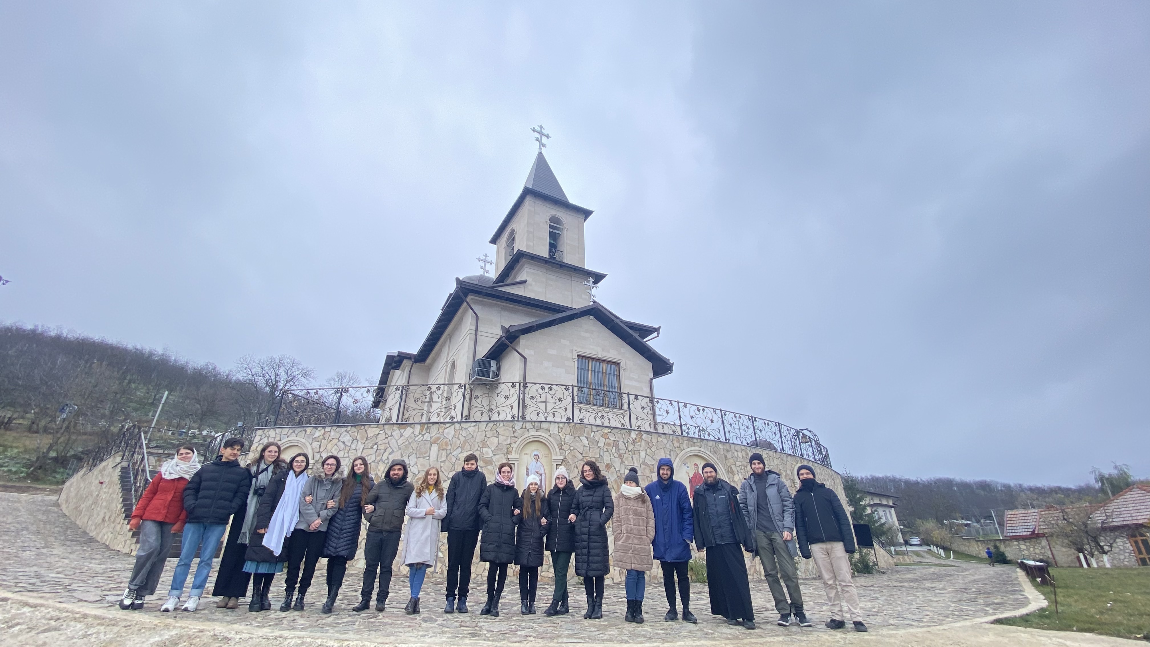 Pelerinaj în Basarabia: acasă la românii de peste Prut