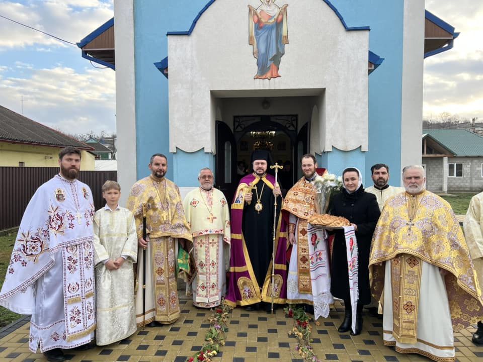 Parohia Caușeni, în straie de sărbătoare
