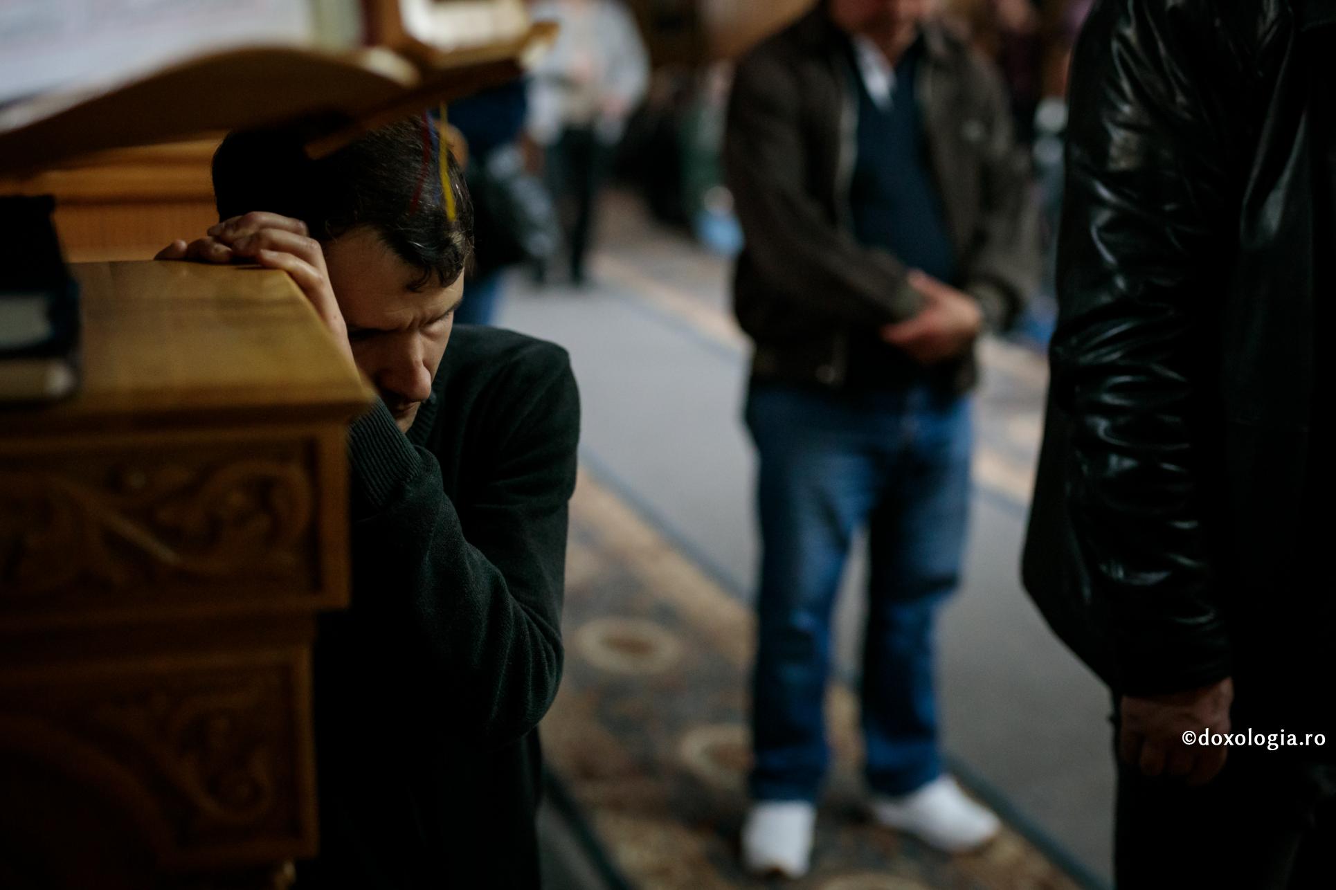 Să lucrăm cu dragoste nevoințele postului, dar să le acoperim și să le păzim cu smerenie