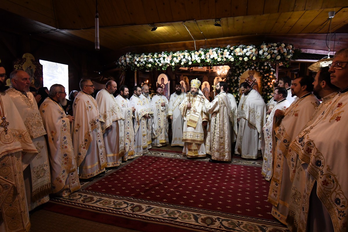 Sfântul Ierarh Spiridon, serbat la Mănăstirea Nechit prin Liturghie arhierească