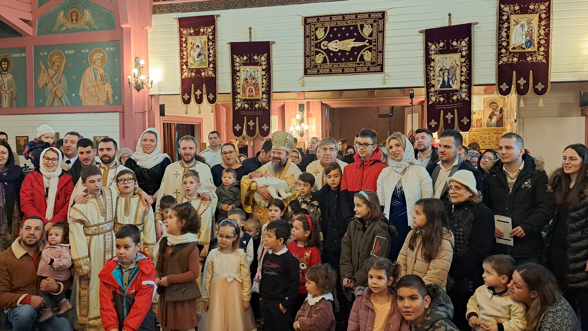 (Foto) Duminica dinaintea Nașterii Domnului, la Paraclisul Episcopal din Göteborg