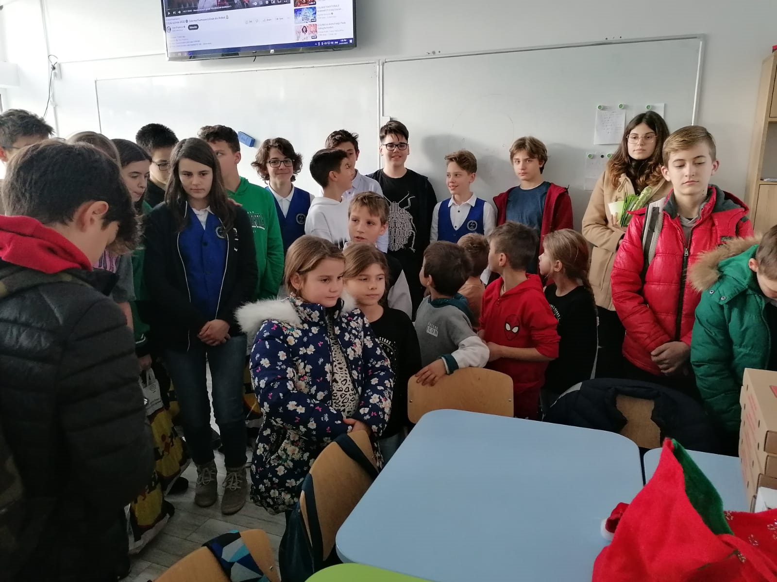 Bucuria de a dărui la Liceul Teoretic de Informatică Grigore Moisil Iași