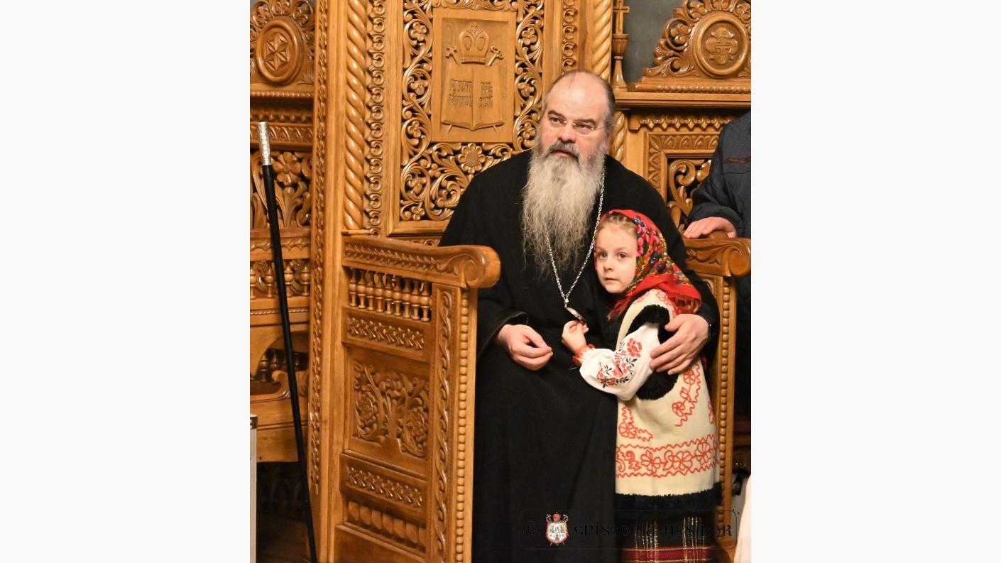 PS Ignatie: „Fiecare creștin, a cărui casă este colindată și în care se vestește Nașterea Domnului, se bucură de apelativul de «boier»”