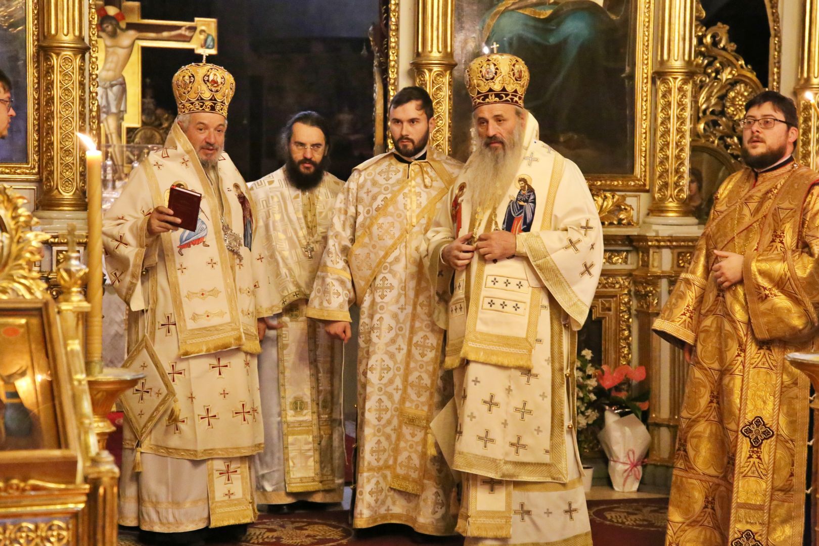 Un mitropolit din Africa a slujit astăzi, alături de IPS Teofan, la Catedrala Mitropolitană din Iași