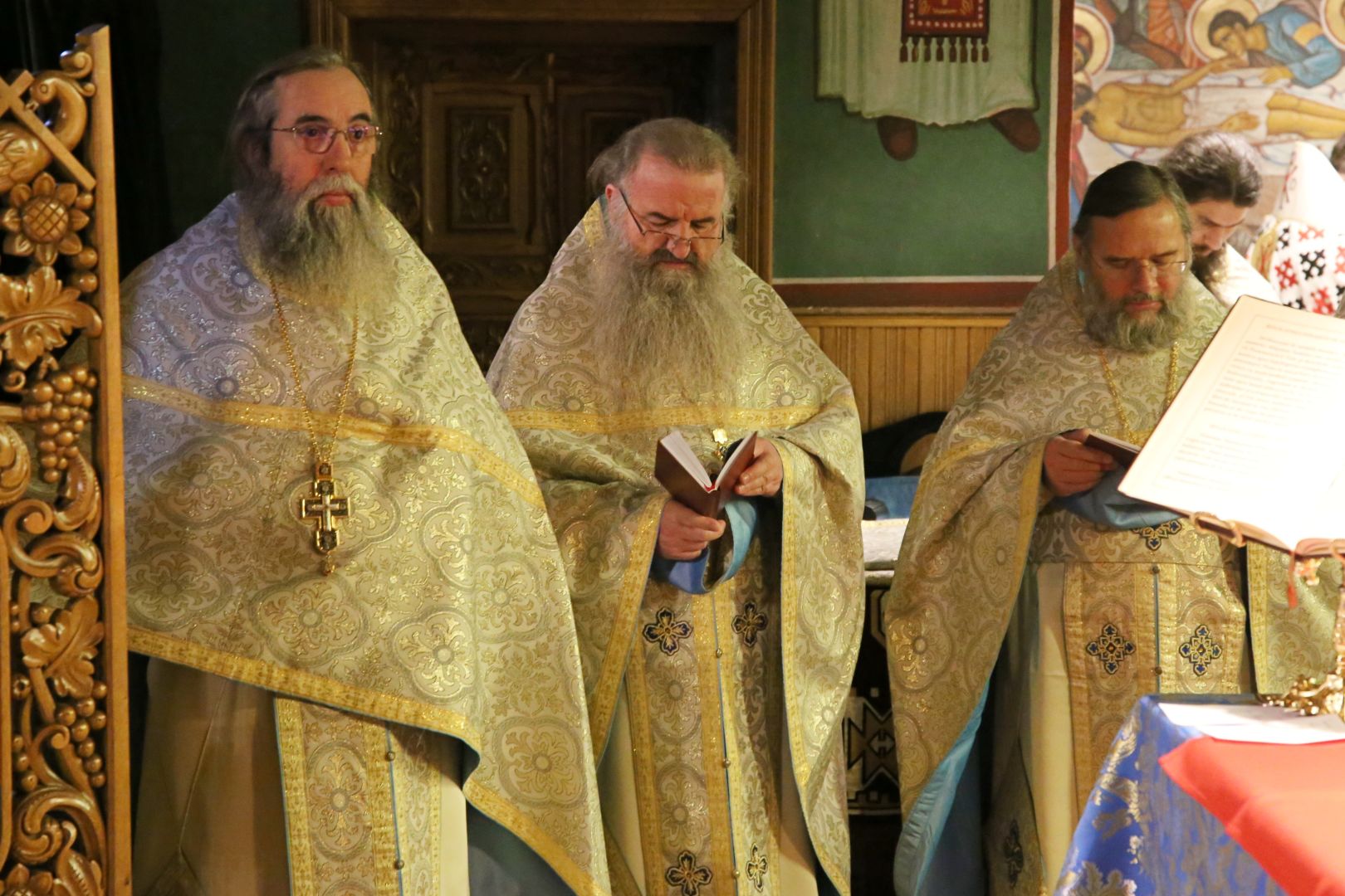 Foto: Flavius Popa Părinții Cleopa Ilie, Ioanichie Bălan și Paisie Olaru au fost pomeniți la Mănăstirea Sihăstria