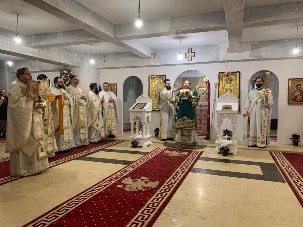 Slujbă arhierească în a doua zi de Crăciun, la singura parohie din Iași cu hramul „Sfântul Apostol și Evanghelist Luca”