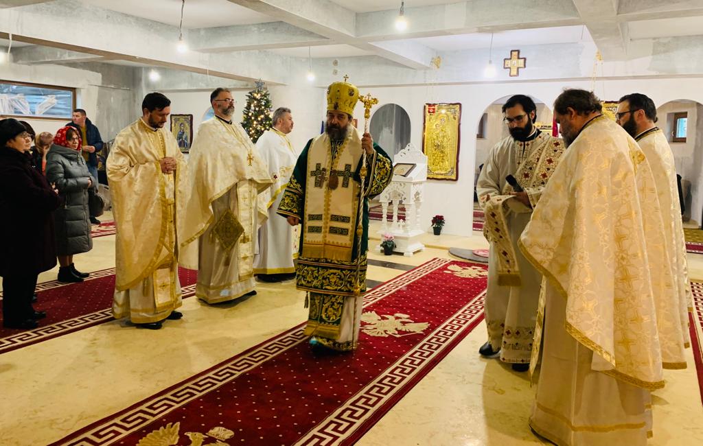 Slujbă arhierească în a doua zi de Crăciun, la singura parohie din Iași cu hramul „Sfântul Apostol și Evanghelist Luca”