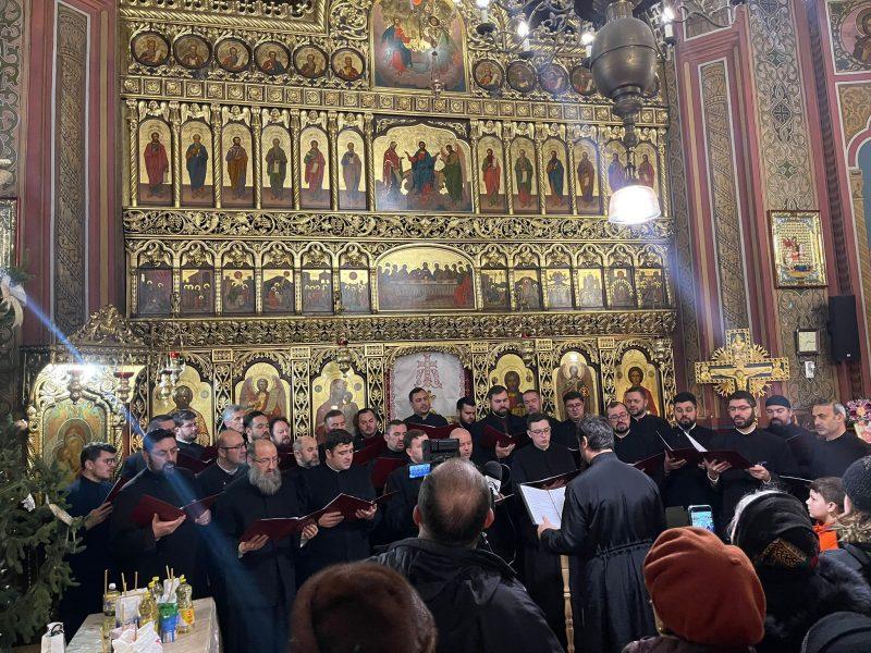 Conferință și recital de colinde la Parohia „Sfântul Gheorghe” din Bacău