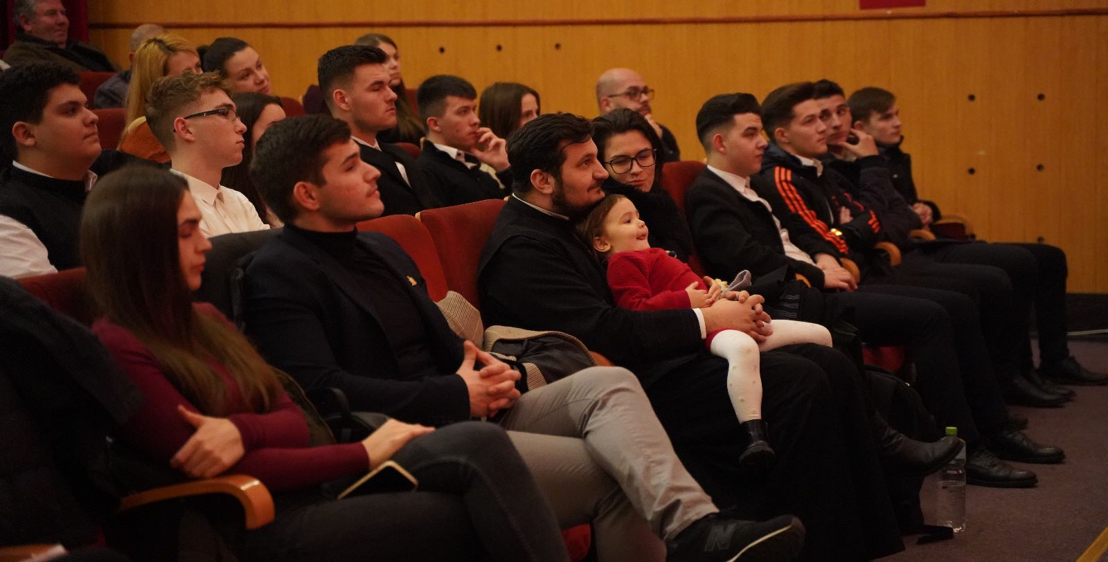 Diana și Sorin Gadola, invitații ultimei conferințe organizate de ASCOR Alba Iulia în Postul Nașterii Domnului