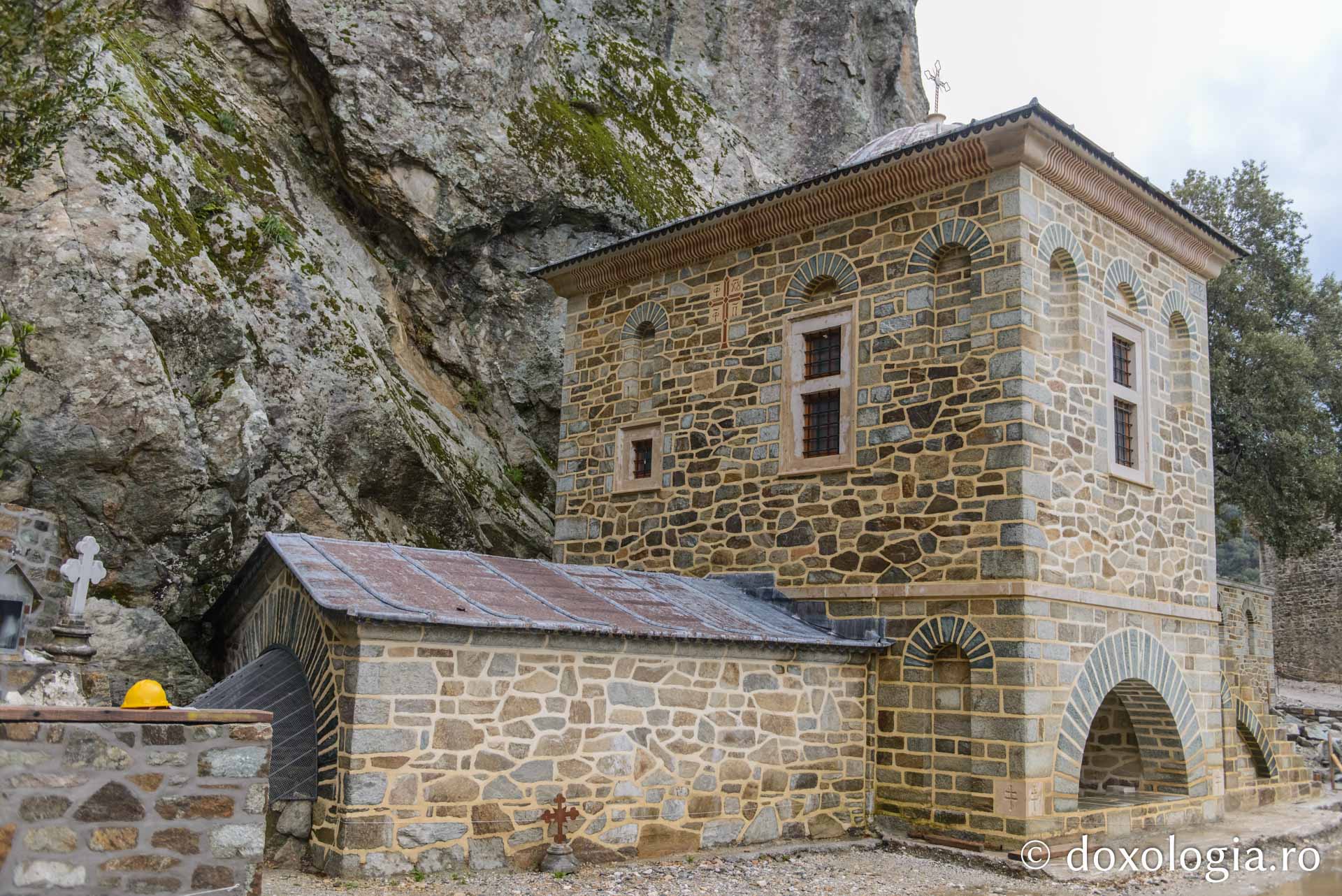 Aghiasma Cuviosului Pavel Xiropotamitul