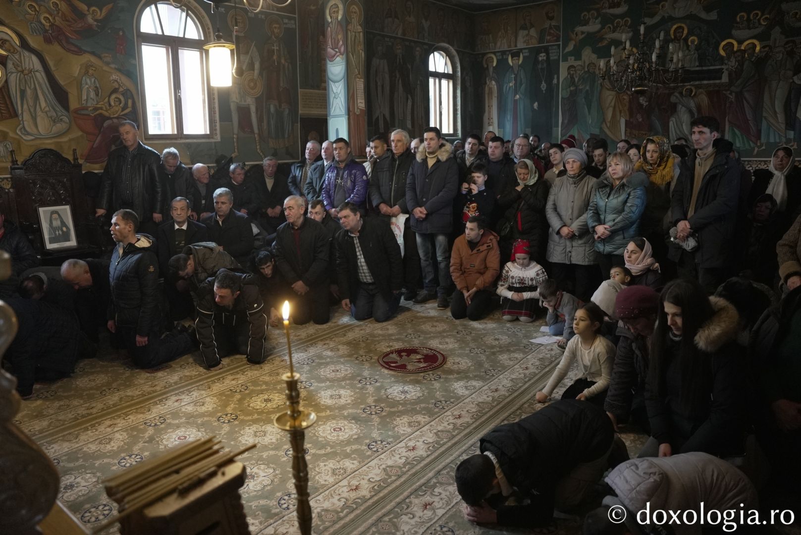 Foto: Adrian Sârbu Părintele Episcop-vicar Nichifor Botoșăneanul, prezent de praznicul Botezului Domnului la Mănăstirea Horaița