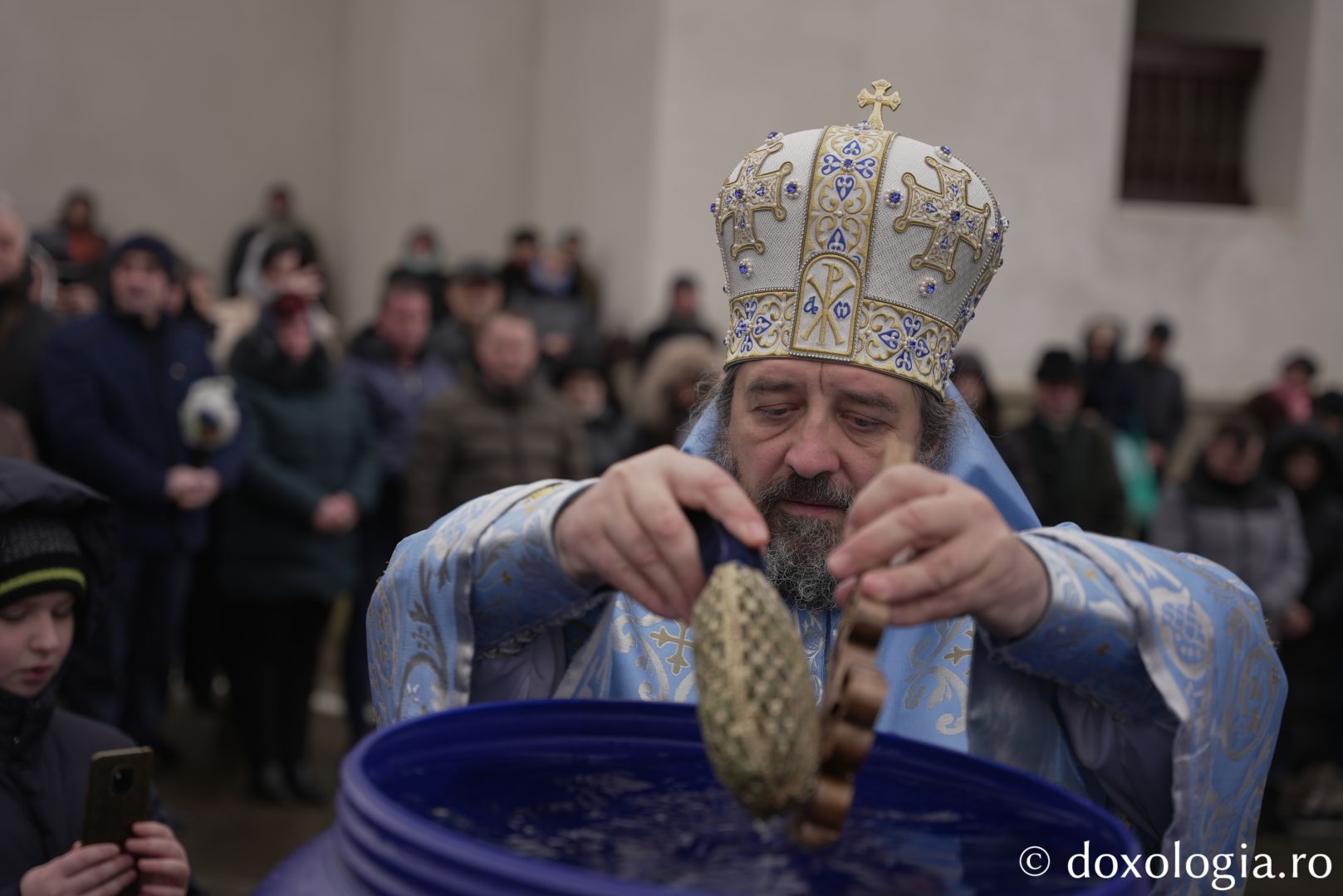 Părintele Episcop-vicar Nichifor Botoșăneanul, prezent de praznicul Botezului Domnului la Mănăstirea Horaița