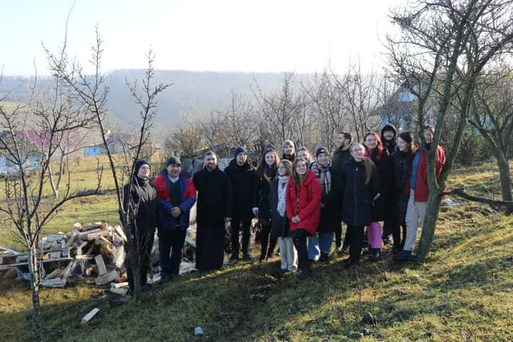 Campania „Încălzeşte un suflet”, derulată de ASCOR Iaşi