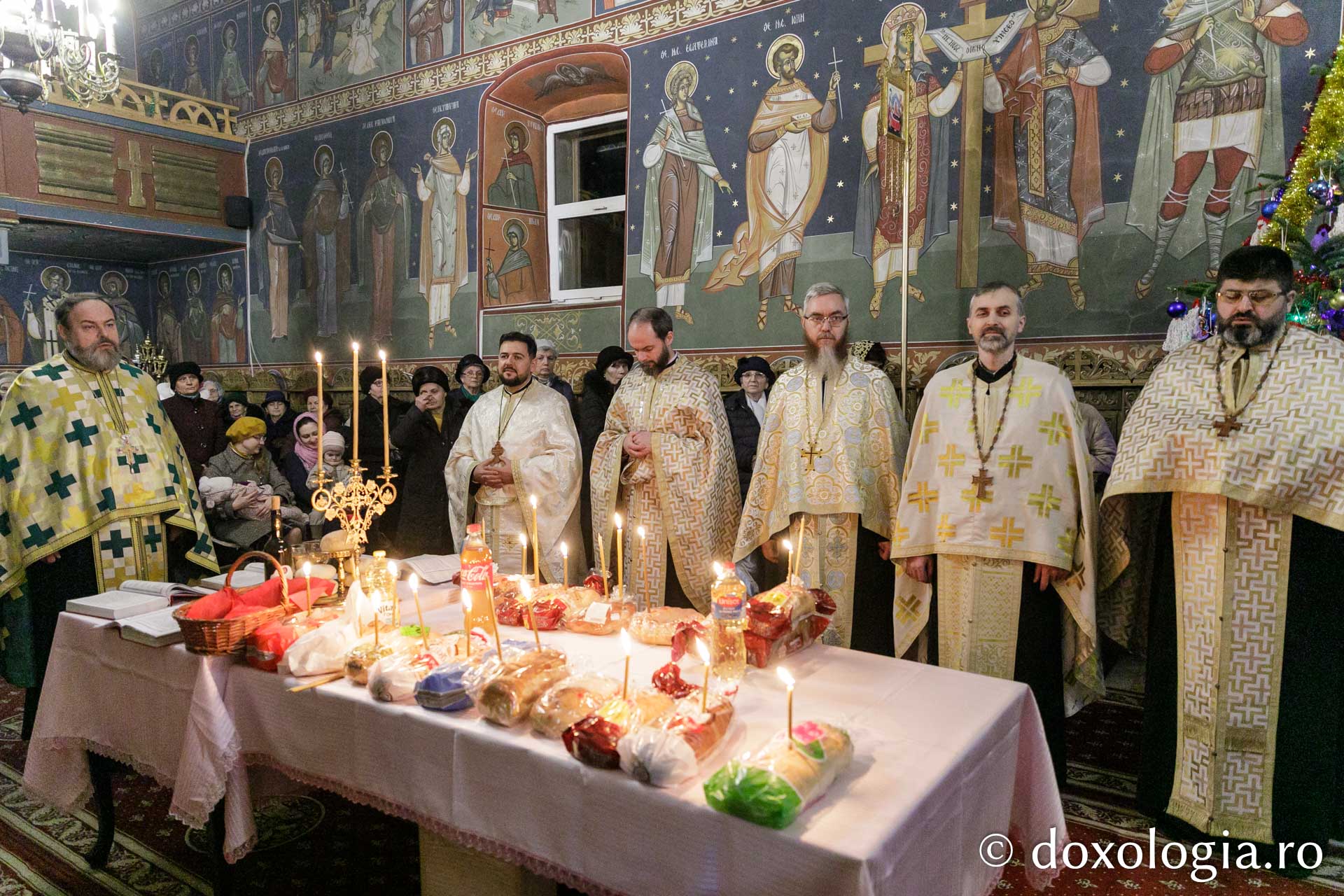 Hram la parohia „Sfântul Vasile” – Nicolina din Iași