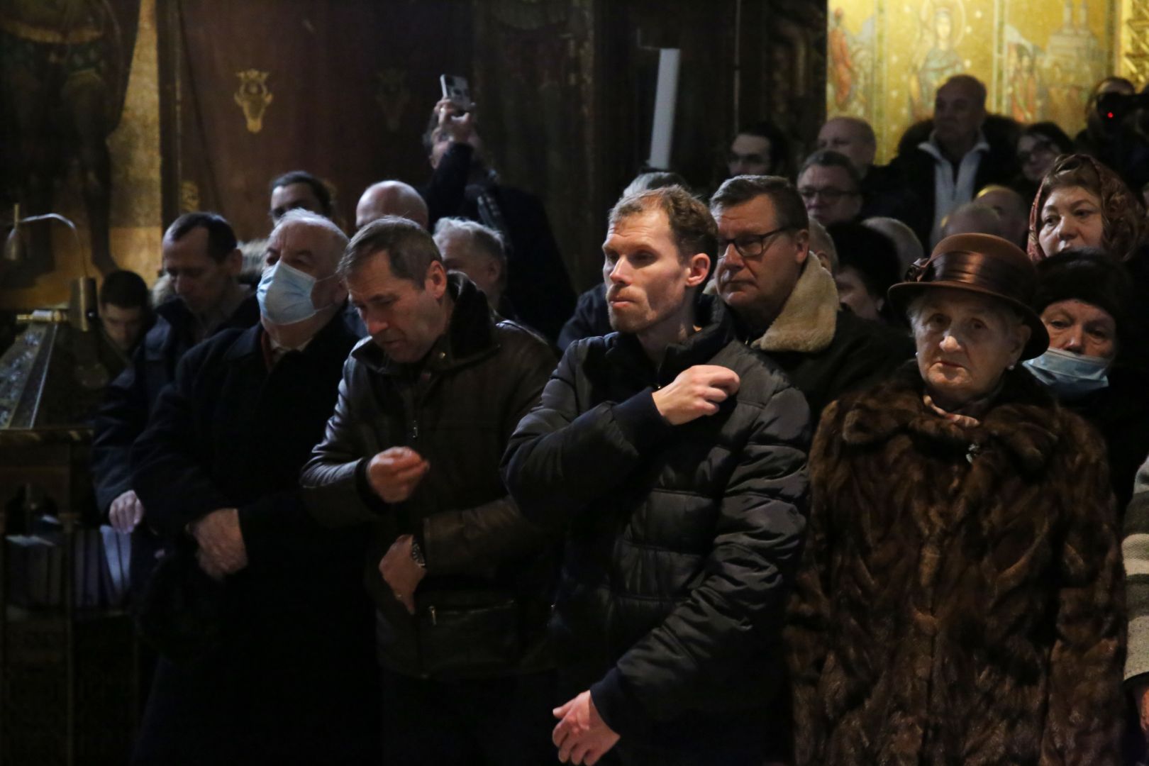 Foto: Flavius Popa „Cei trei luminători mai mari” au fost cinstiți la hramul Mănăstirii „Sfinții Trei Ierarhi” din Iași