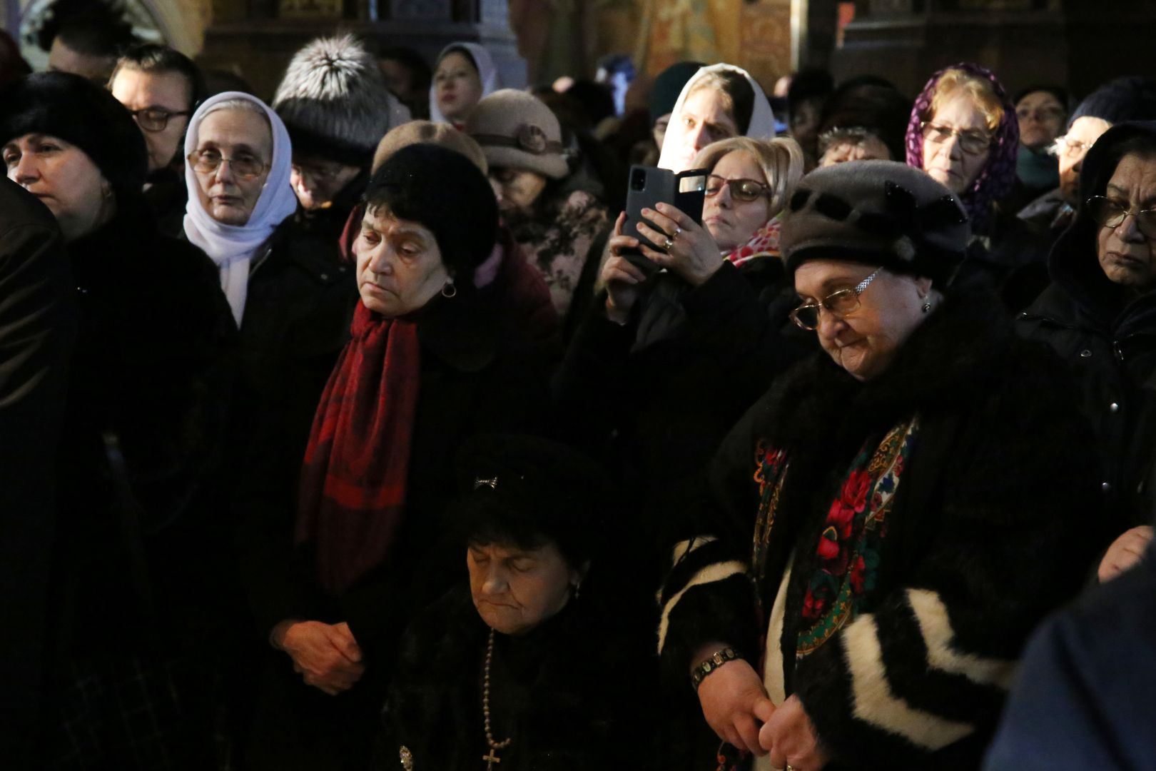 Foto: Flavius Popa „Cei trei luminători mai mari” au fost cinstiți la hramul Mănăstirii „Sfinții Trei Ierarhi” din Iași