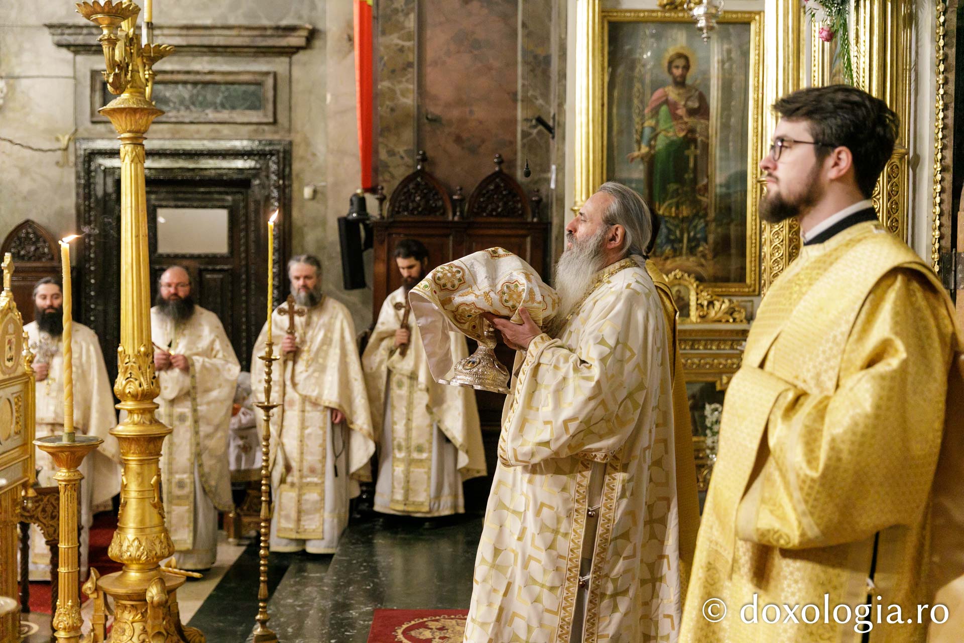 Sfântul Ierarh Iosif cel Milostiv a fost prăznuit în capitala Moldovei