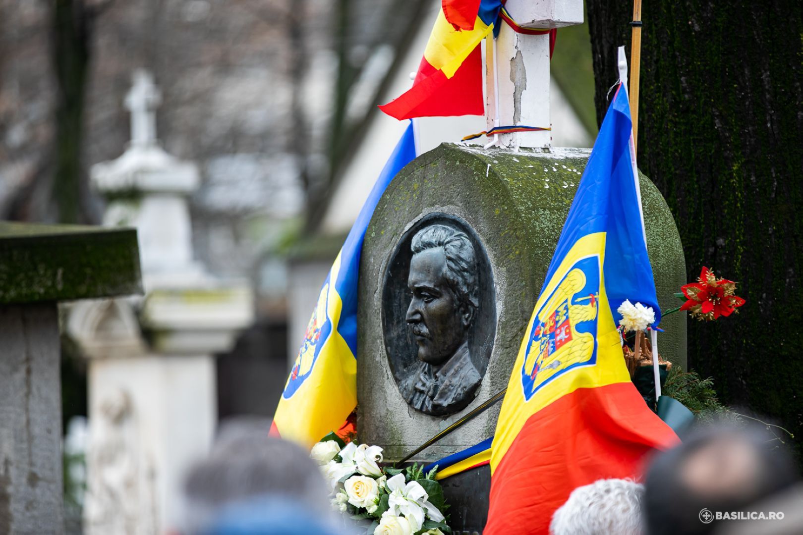 Poetul Mihai Eminescu a fost comemorat la locul său de odihnă