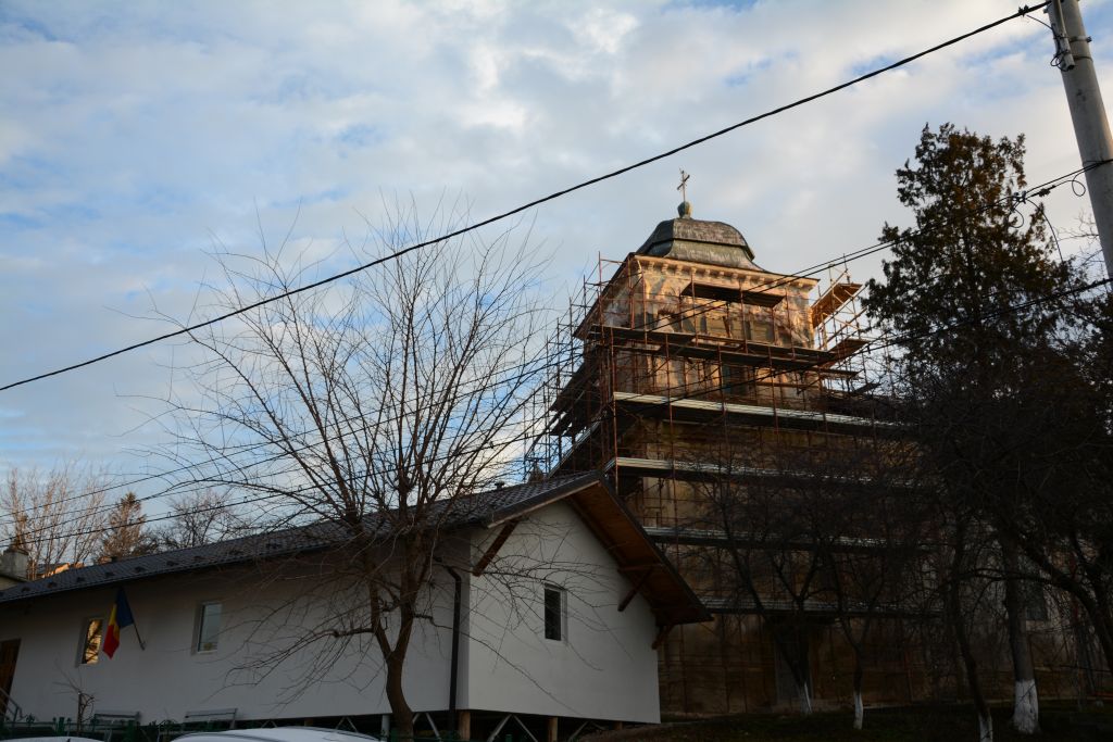 Foto: Mihail Vrăjitoru Sfinții Atanasie și Chiril sărbătoriți la Iași prin Liturghie arhierească
