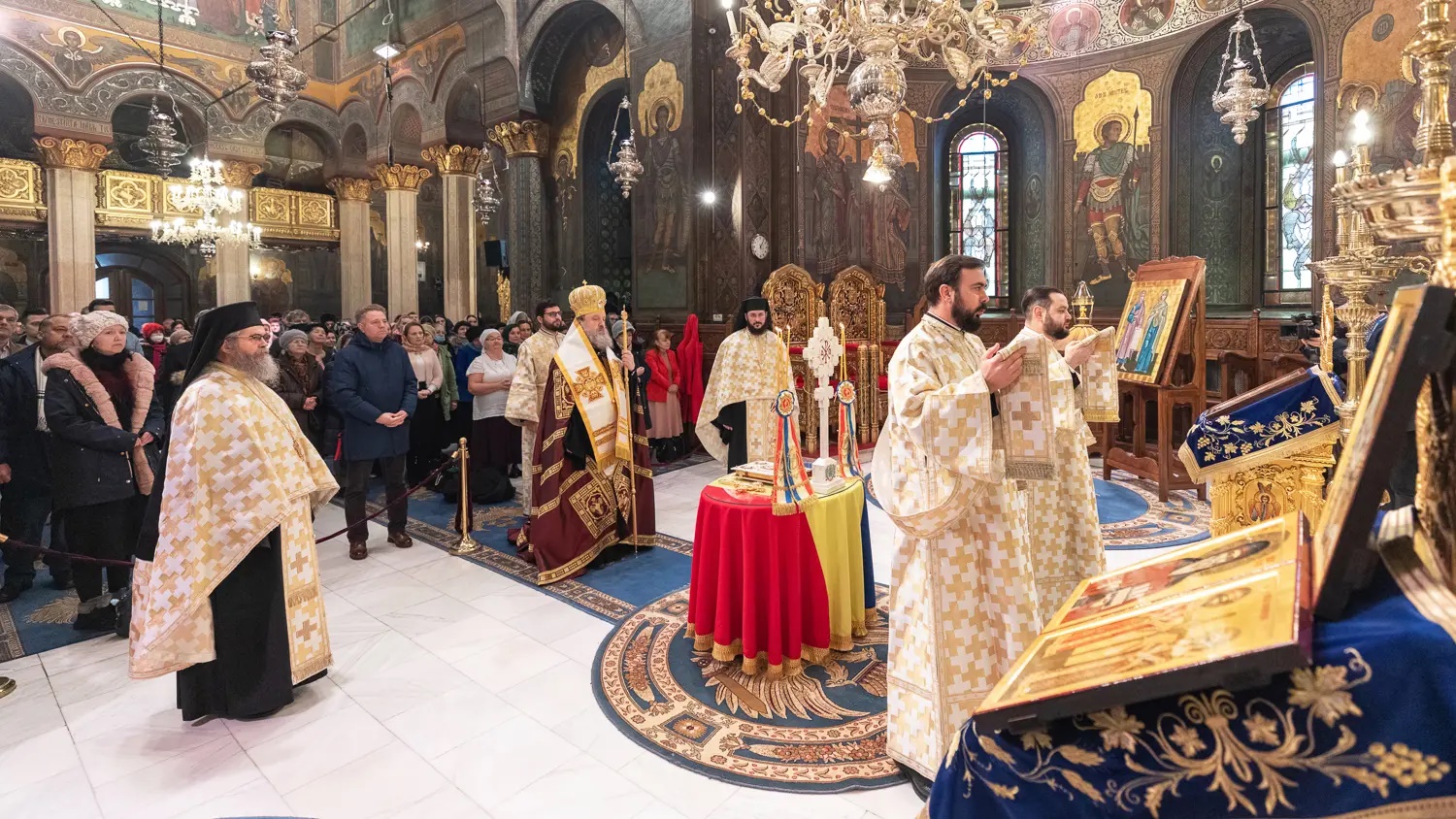 PS Timotei Prahoveanul: „Când dobândim ceva preţios, ca Unirea din 1859, cel mai important lucru de oferit lui Dumnezeu este rugăciunea”