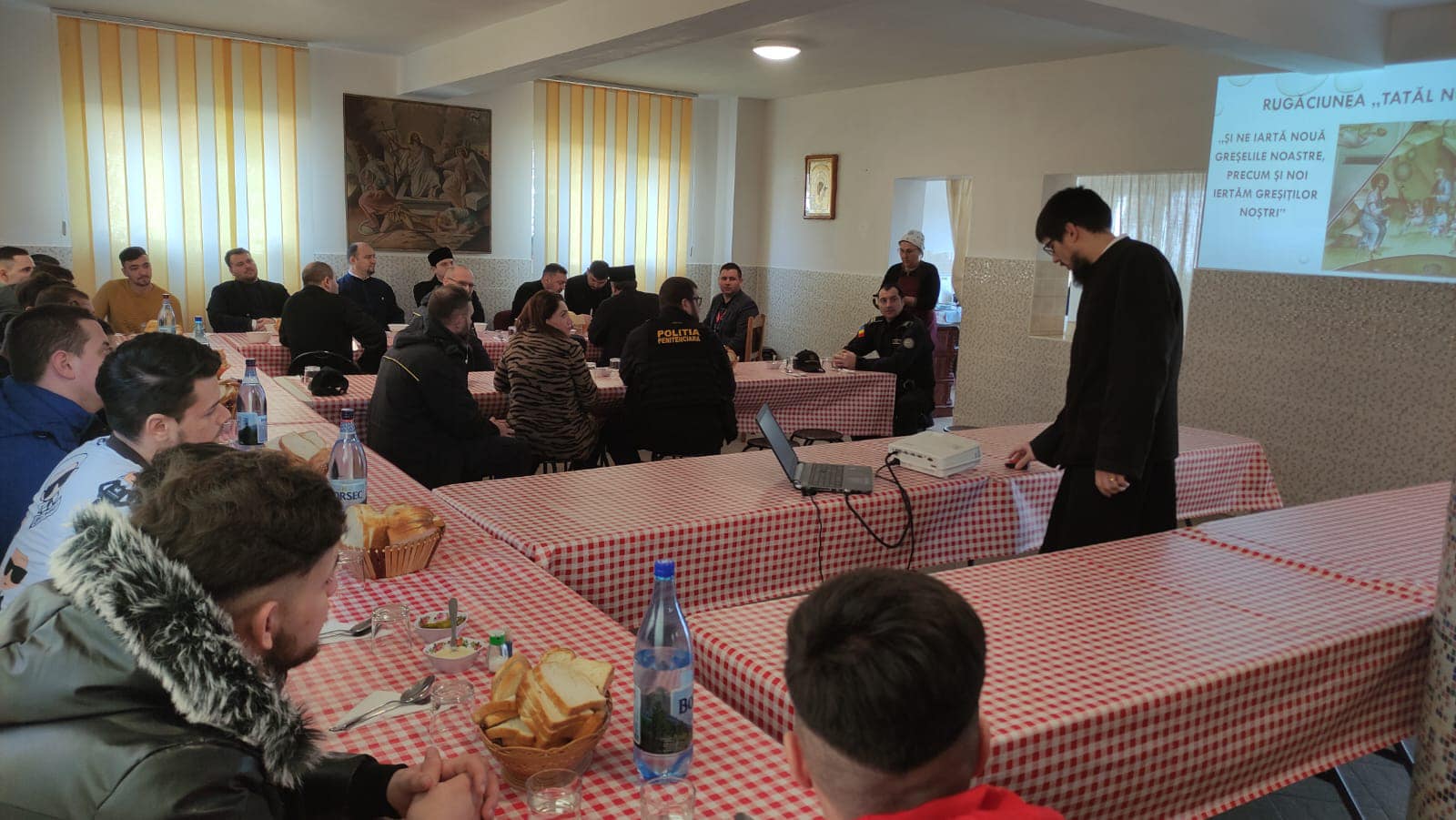 Tineri din Penitenciarul Bacău, la cinstirea Sfântului Eftimie din Protopopiatul Sascut