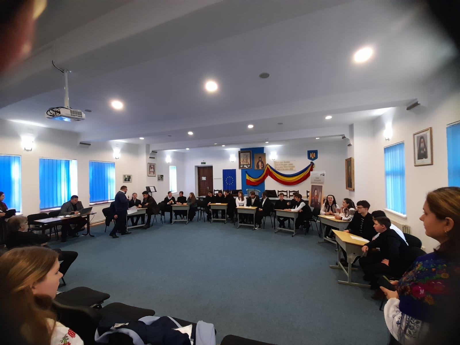164 de ani de la înfăptuirea Unirii Principatelor serbați la Seminarul de la Mănăstirea Neamț 164 de ani de la înfăptuirea Unirii Principatelor serbați la Seminarul de la Mănăstirea Neamț